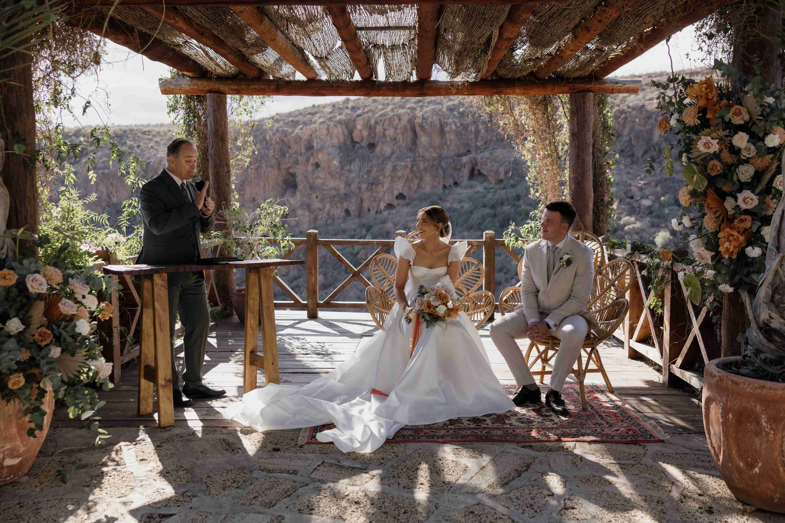 O&C - Boda en Tenerife - Licandro Weddings - Organizador de bodas en Tenerife - Boda en finca - Fotógrafo de bodas en Tenerife - Bodas en Tenerife - Boda personalizada en Tenerife-209.jpg