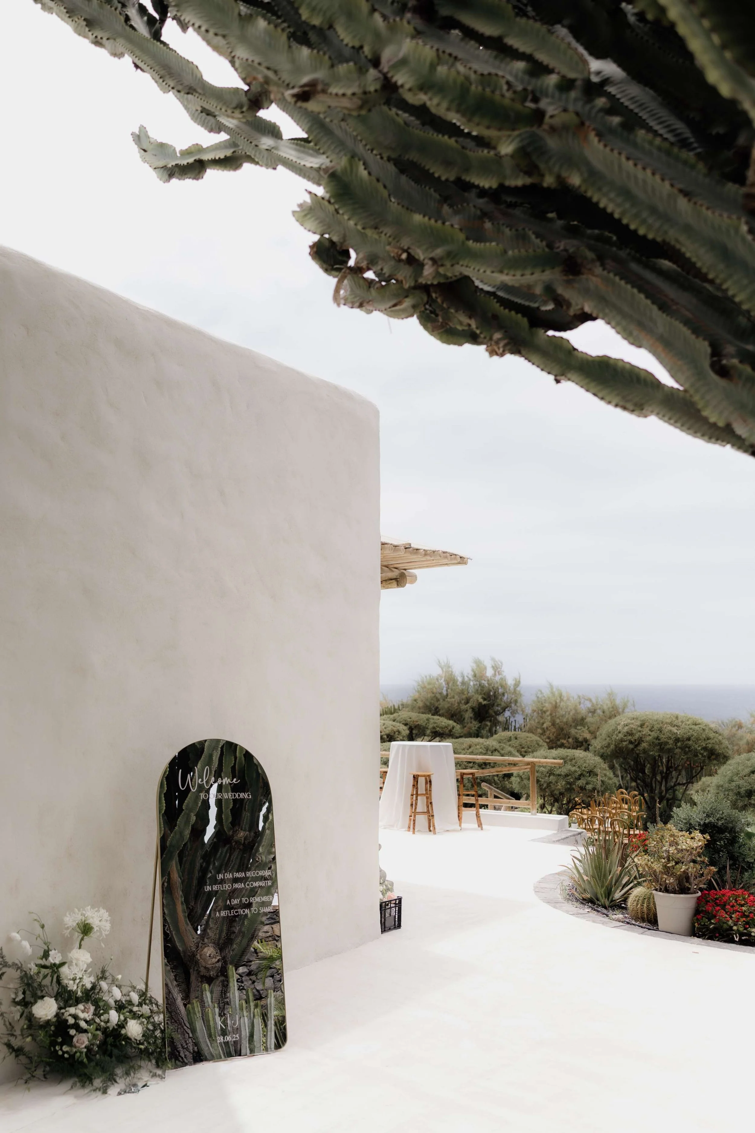 J&K - Licandro Weddings - Tenerife Wedding Planners - Wedding in Tenerife - Finca Wedding Tenerife - Private Venue Tenerife-70.jpg