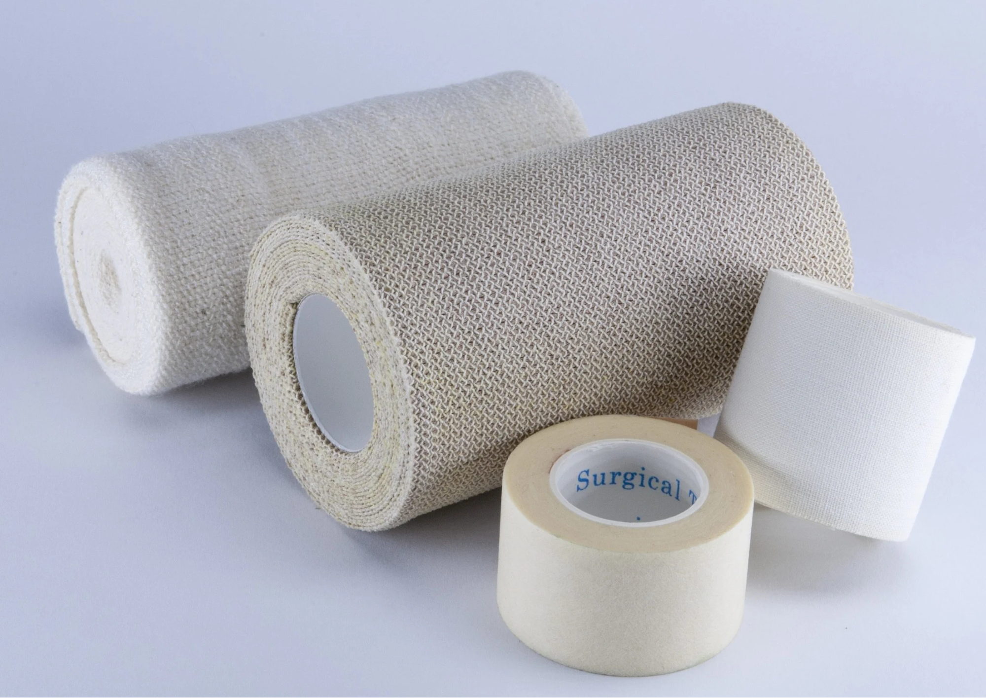 Why Standard Bandages Aren’t Enough for Chronic Wounds: The Advanced Science of Healing