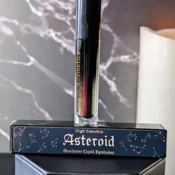 Asteroid - Liquid Eyeshadow