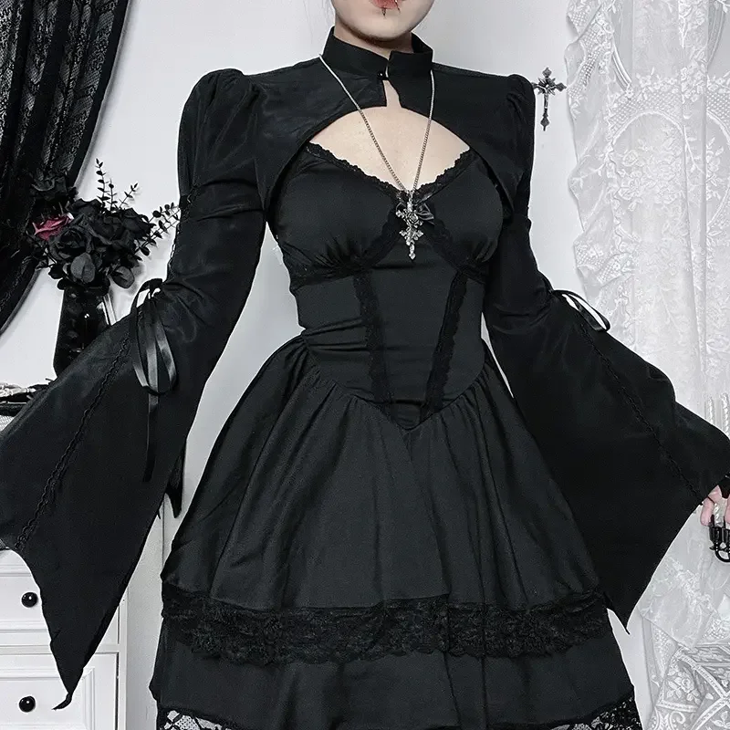 Gothic Women's Slim-Fit Flare Sleeve Shawl Top: Black