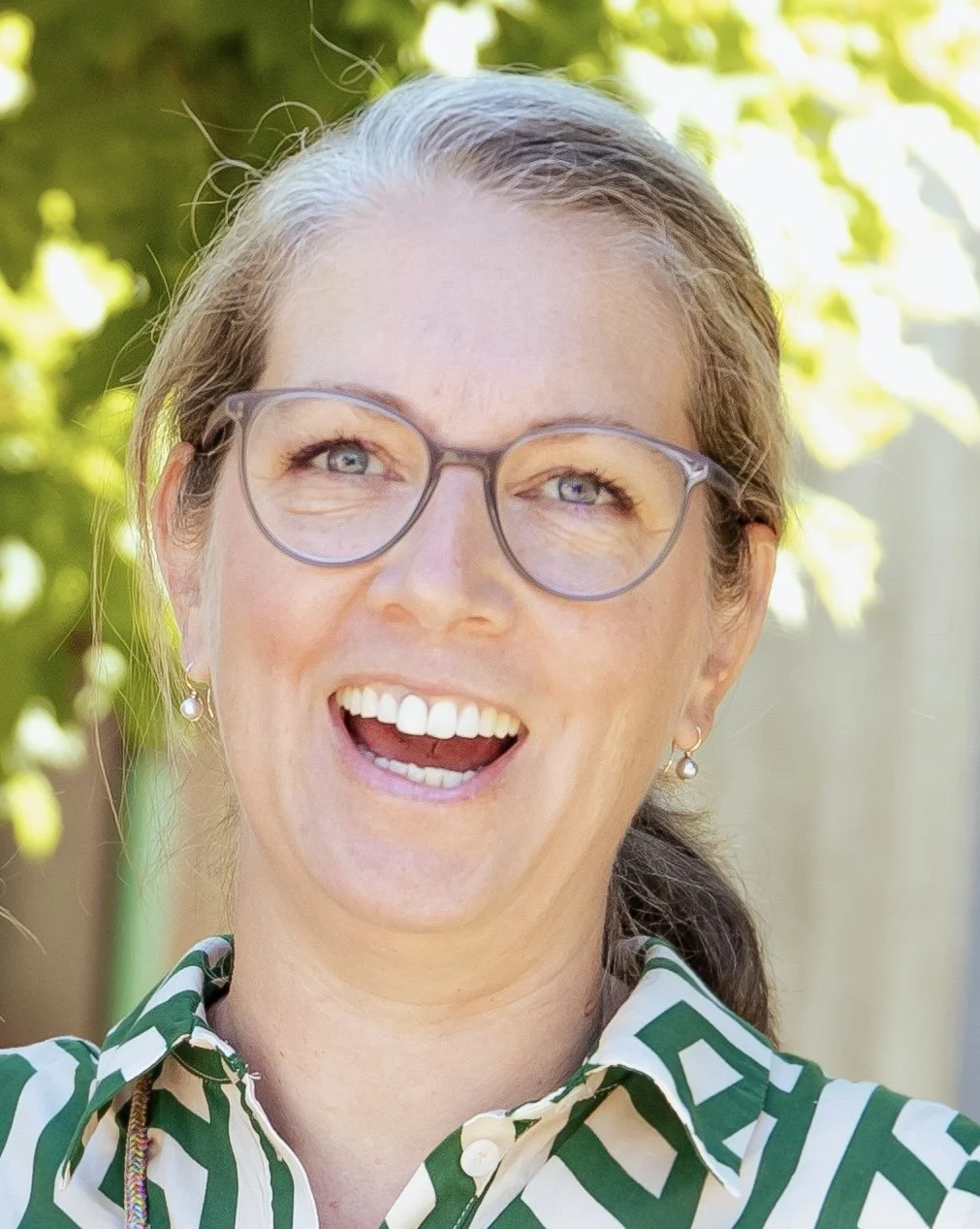 Melanie Schweizer, Mitgründerin des @campfire Retreats am Thunersee in der Pension Finel