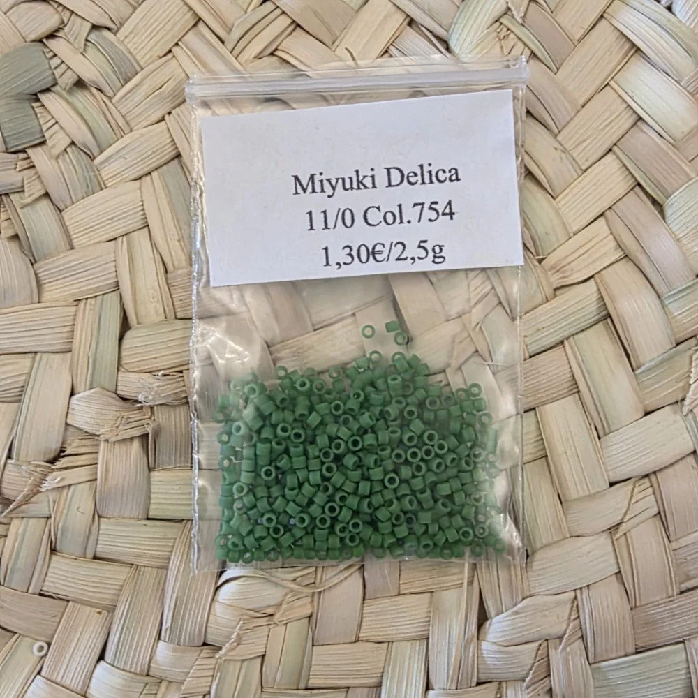 Perles Miyuki Delica 11/0 – DB 754
