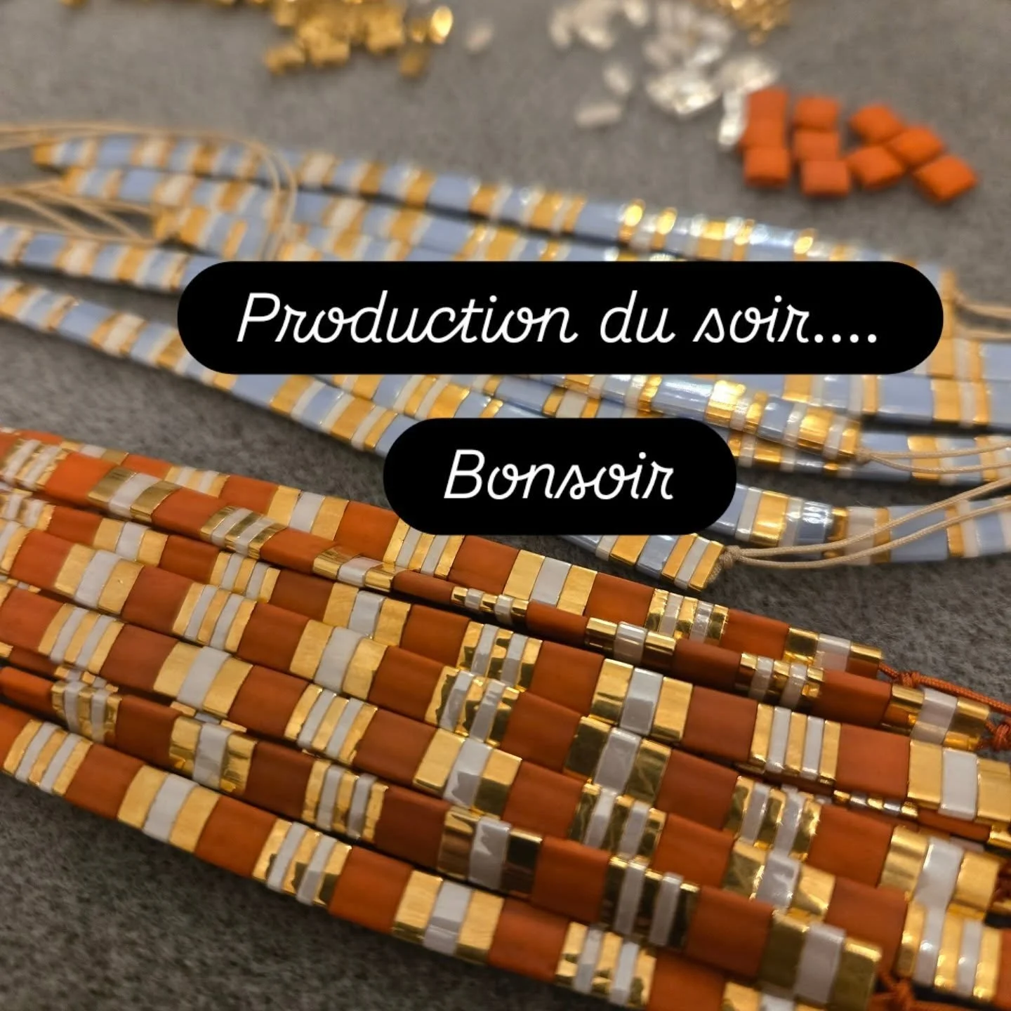 Belle production de fin de soir&eacute;e. 
#auchascreatif #saison2025 #bracelet #tilabead #artisanat #sarzeau #presquilederhuys #golfedumorbihan #bretagnetourisme #vannes