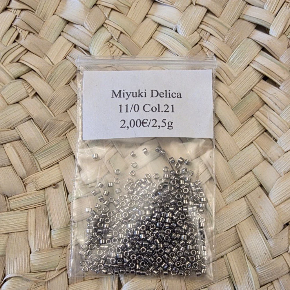 Perles Miyuki Delica 11/0 – DB 21