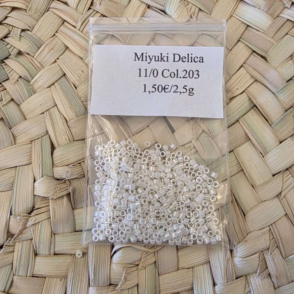 Perles Miyuki Delica 11/0 – DB 203