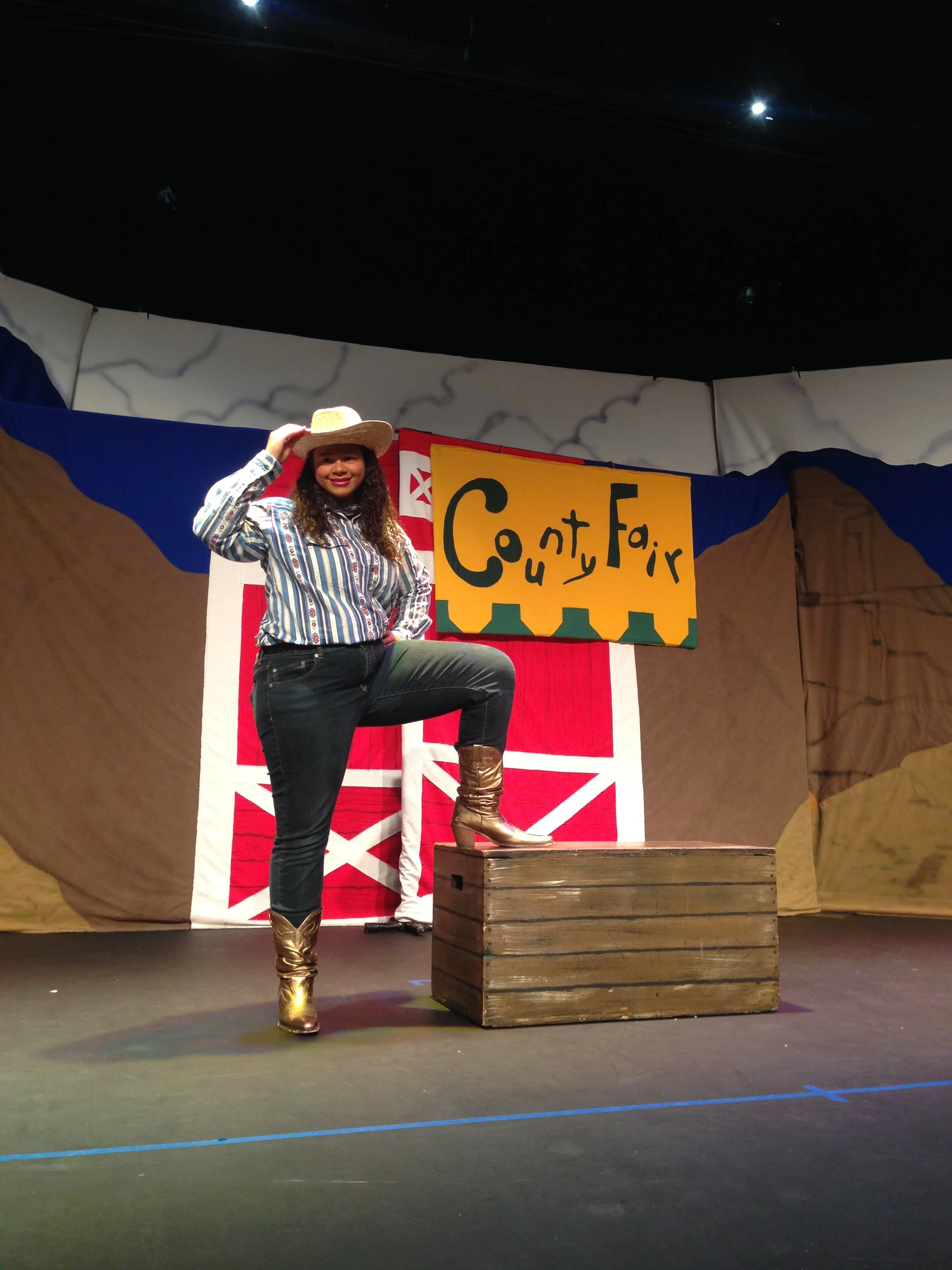 Cassie Williams - actor - singer - mover - Broadway performer – Denver performer - Denver theatre – educator – Broadway – theatre – actor life – Theatre Teacher – actor website – Cassie Williams Actor Website