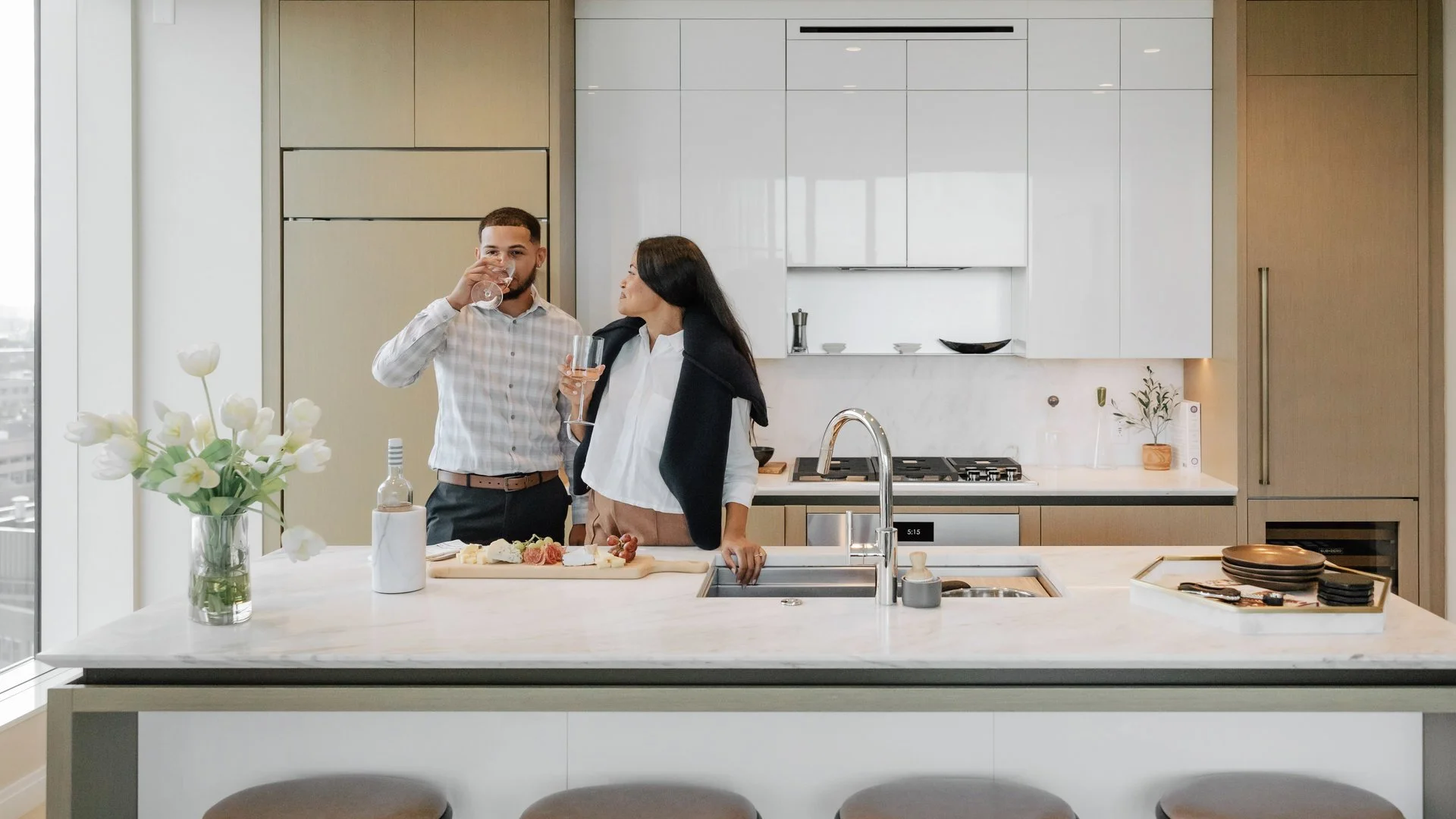 Penthouse Residence Perfect for Entertaining