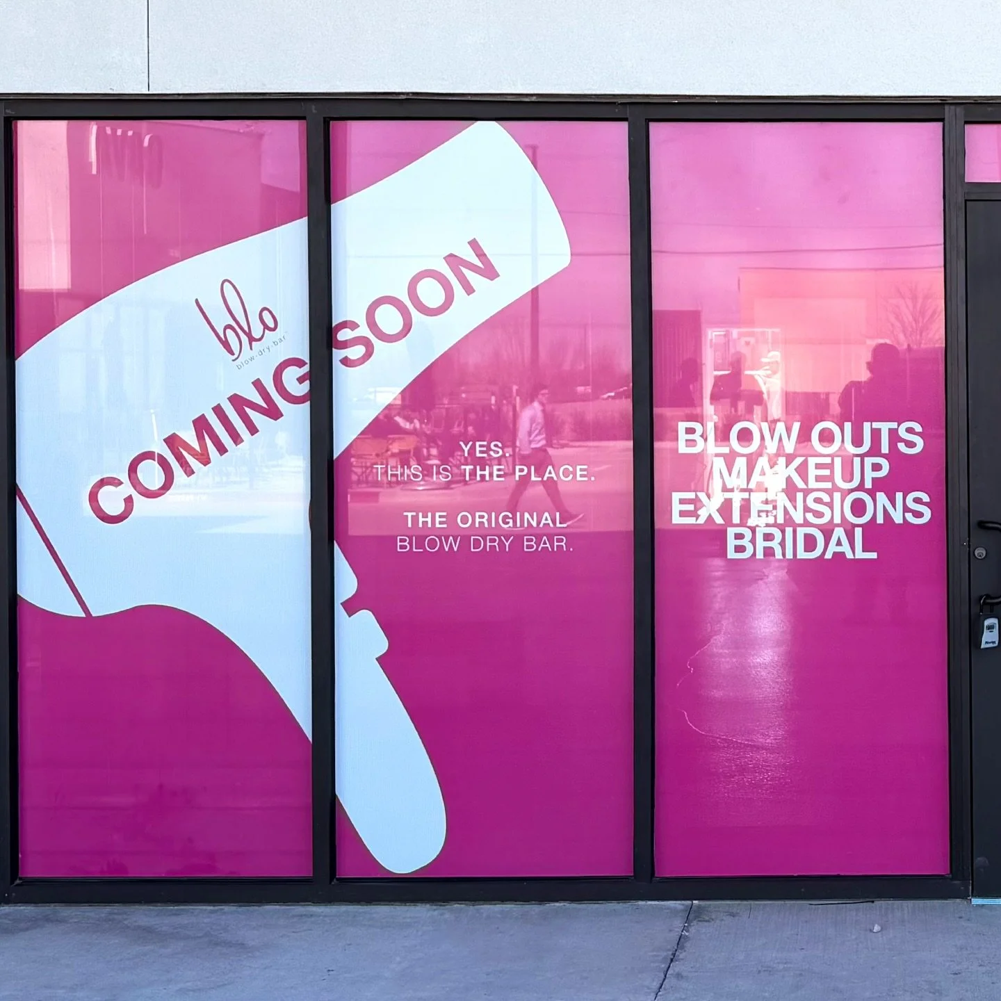 ➡️Swipe to see the other half of these amazing decals we did for @blo_yukon !!🌆