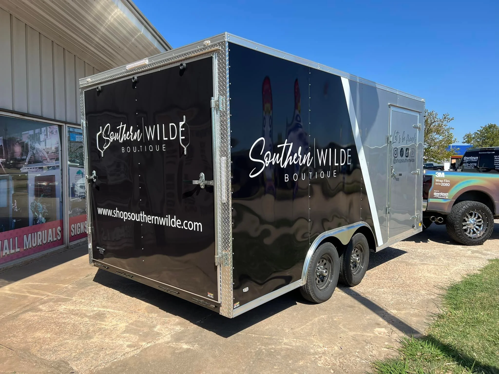 Trailer wrapped for southern wilde boutique 