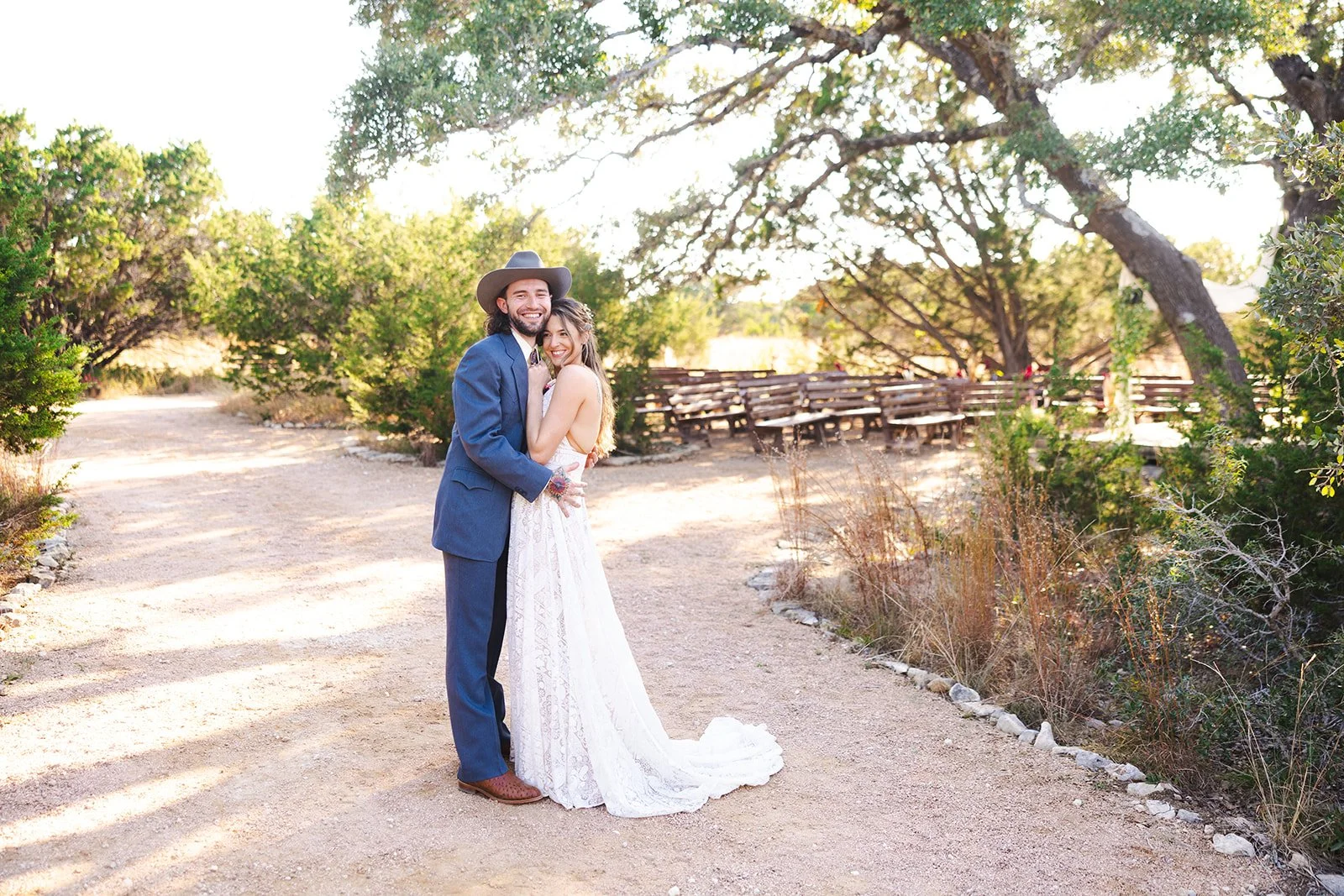 Rachel-Chris-Sneak-Peek-96_websize (1).jpg