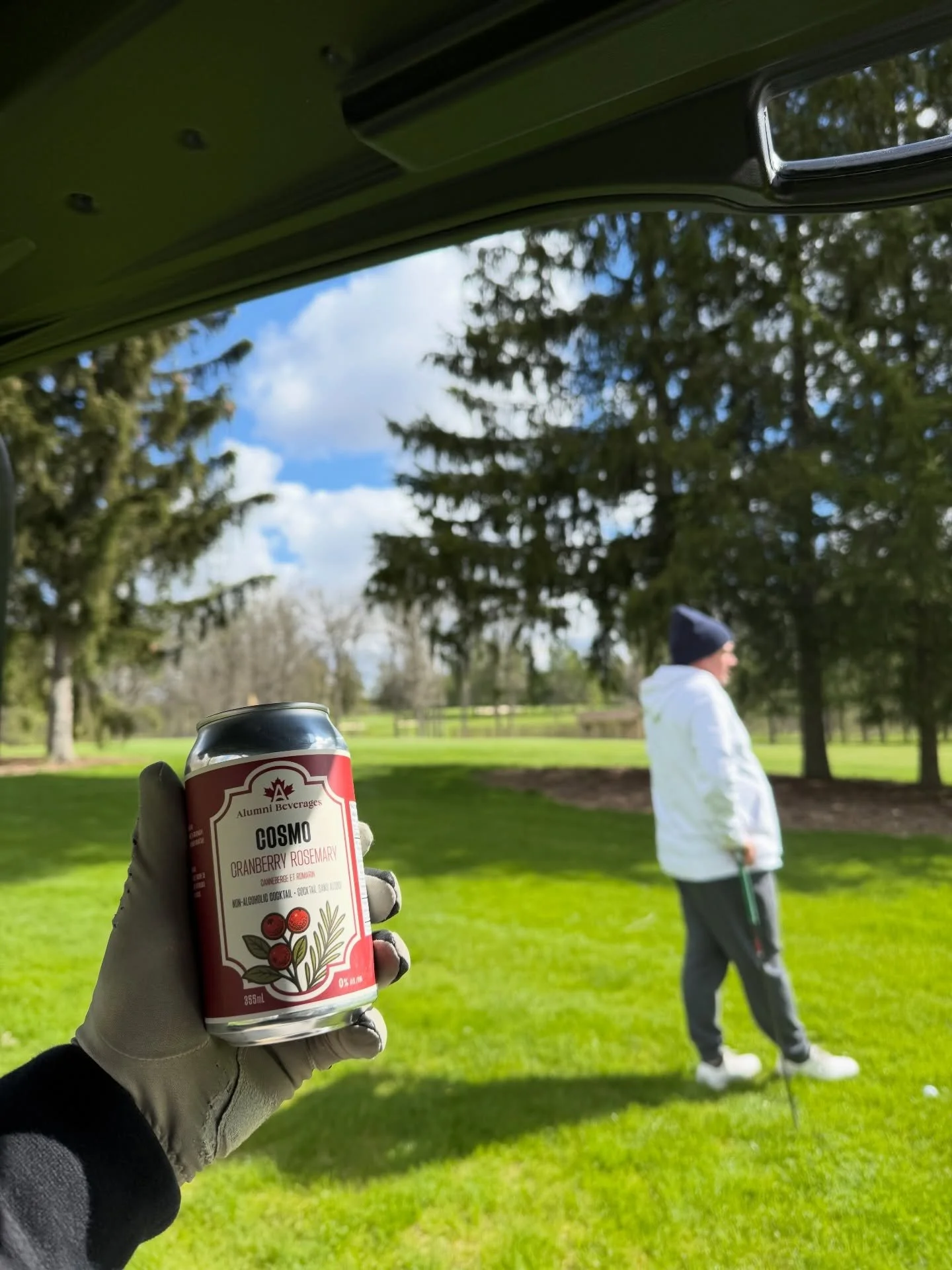 A better way to sip is almost here. Alumni Beverages coming to a course near you 👀 #alumnibeverages #nonalc #mocktail #zeroproof