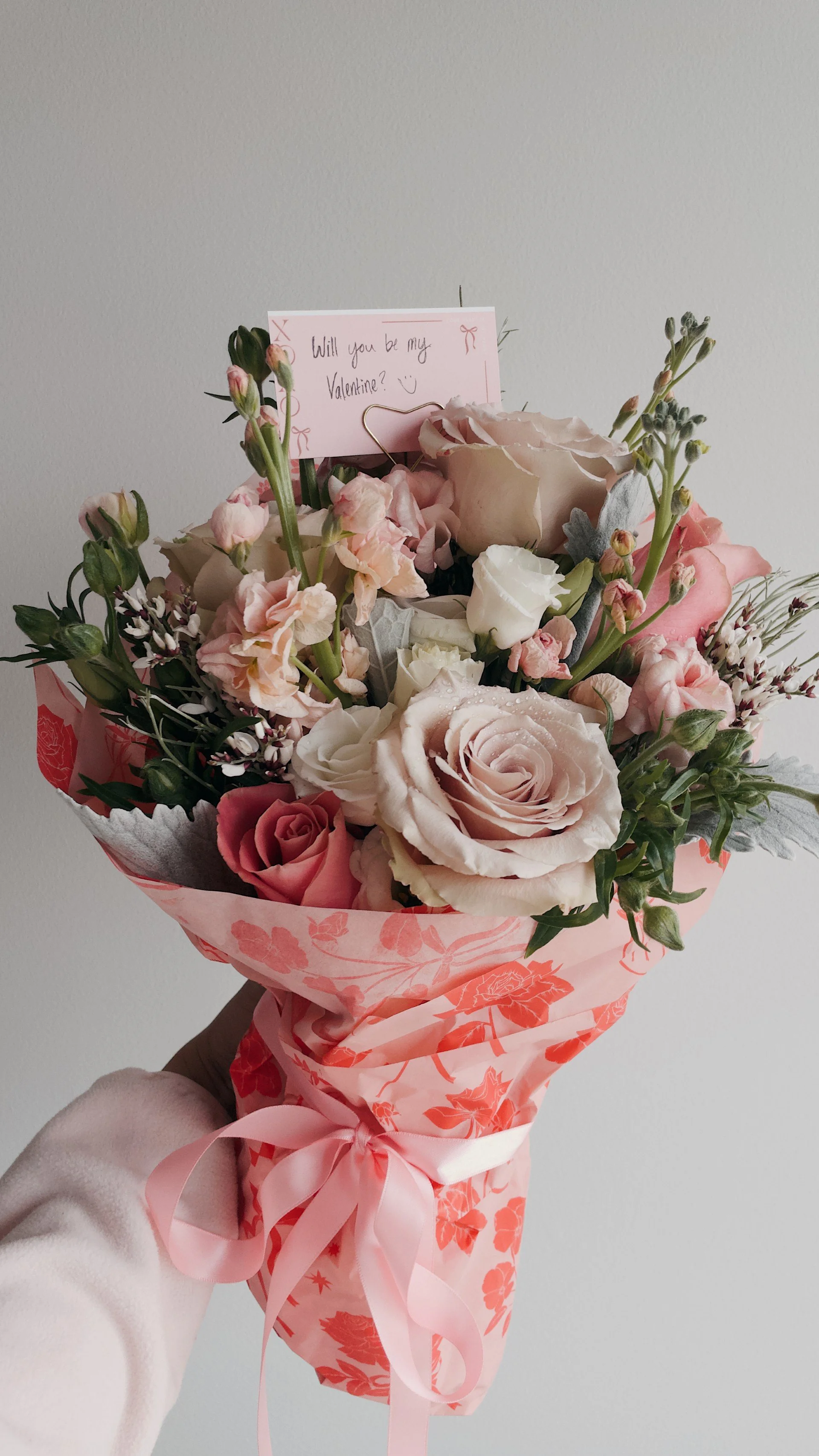 Bouquet_Hand-Wrapped-4.jpeg