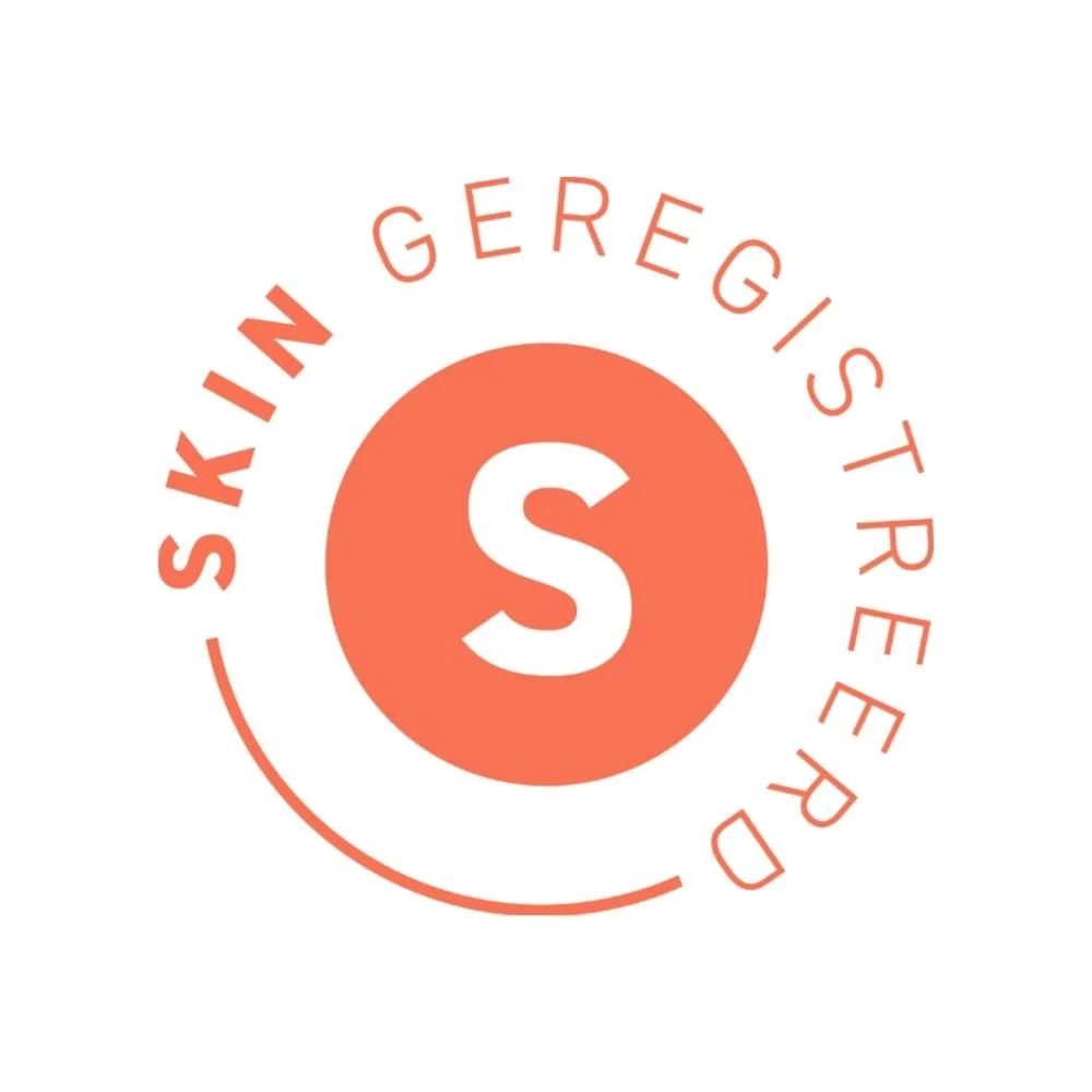 Utrecht The Elegance Skin & Brow.