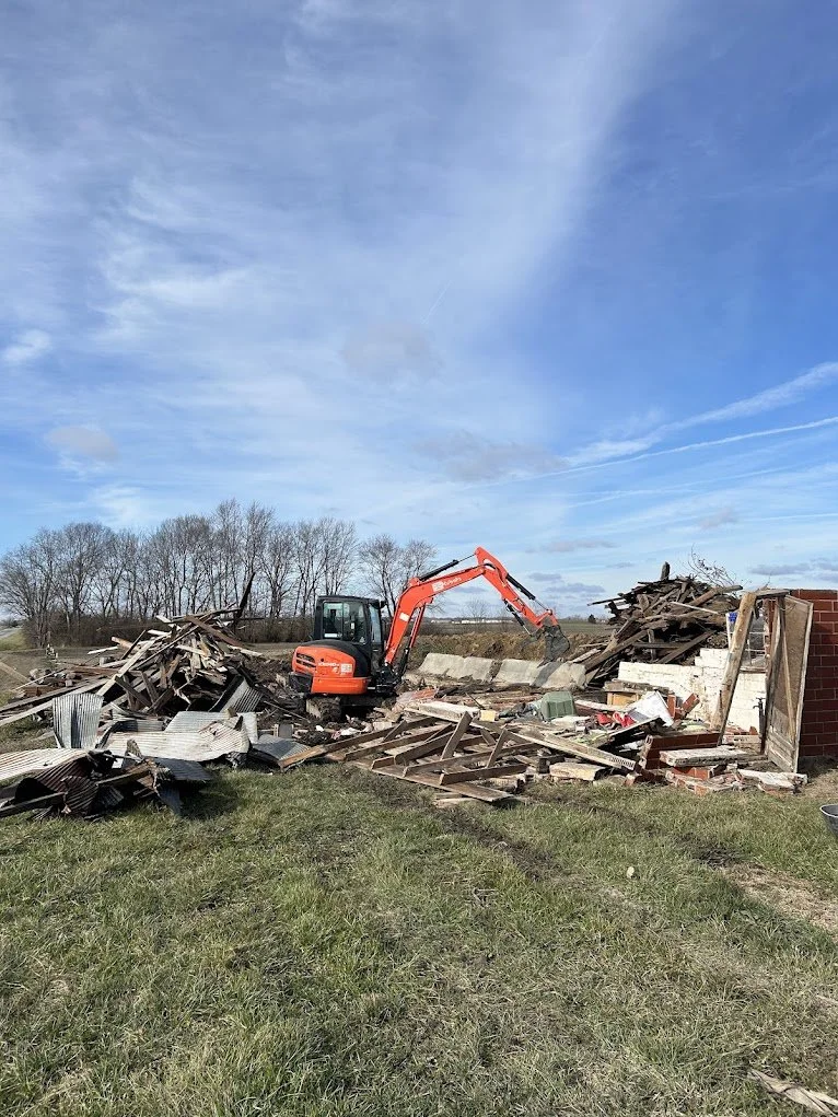 Old Barn & Building Demo