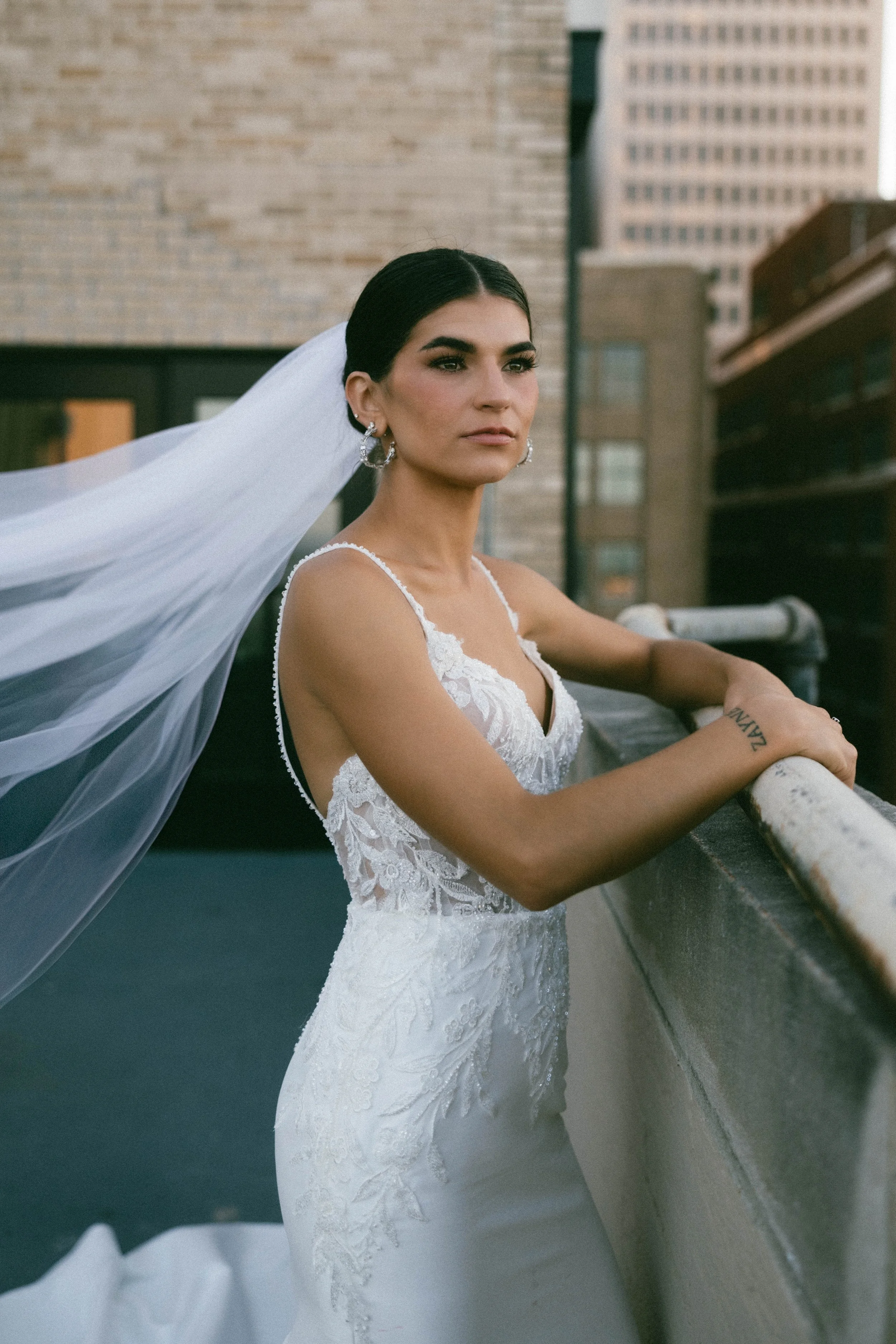 art-deco-hotel-bridal-portrait tulsa.jpg