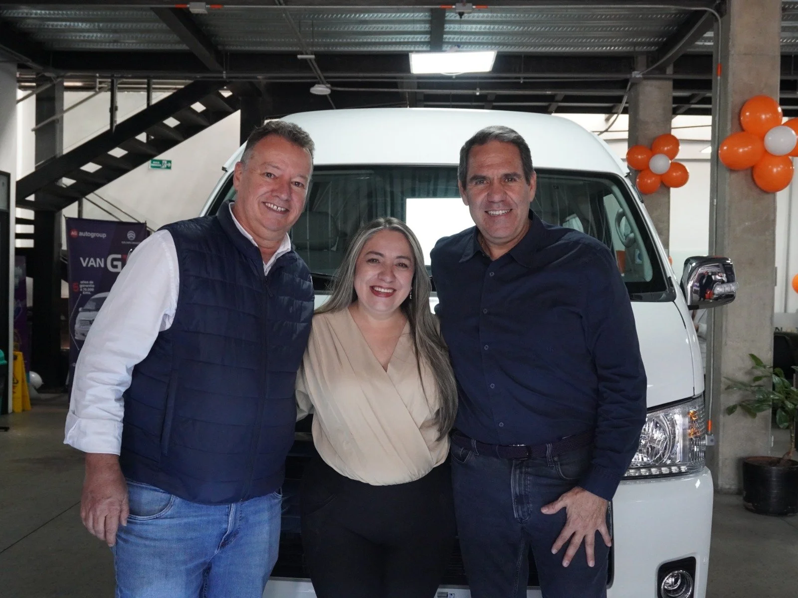 Del km 0 al km 20: Autogroup inaugura su nueva sala de ventas&nbsp;y celebra dos décadas de crecimiento