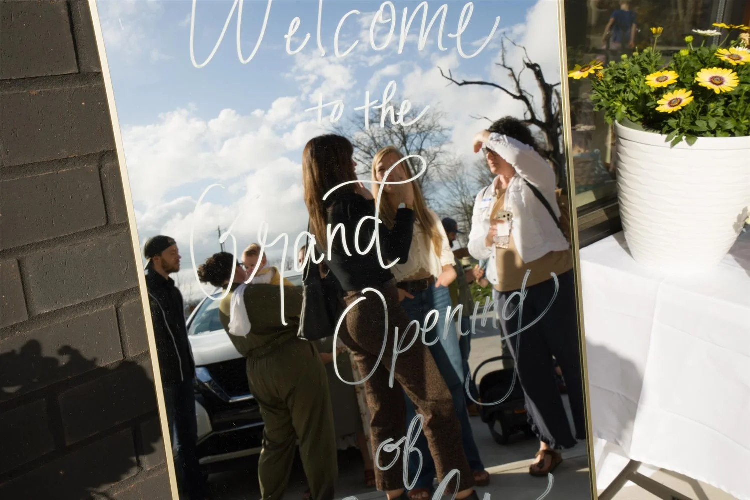 28-28-Lily Grand Opening-2868579-.jpg