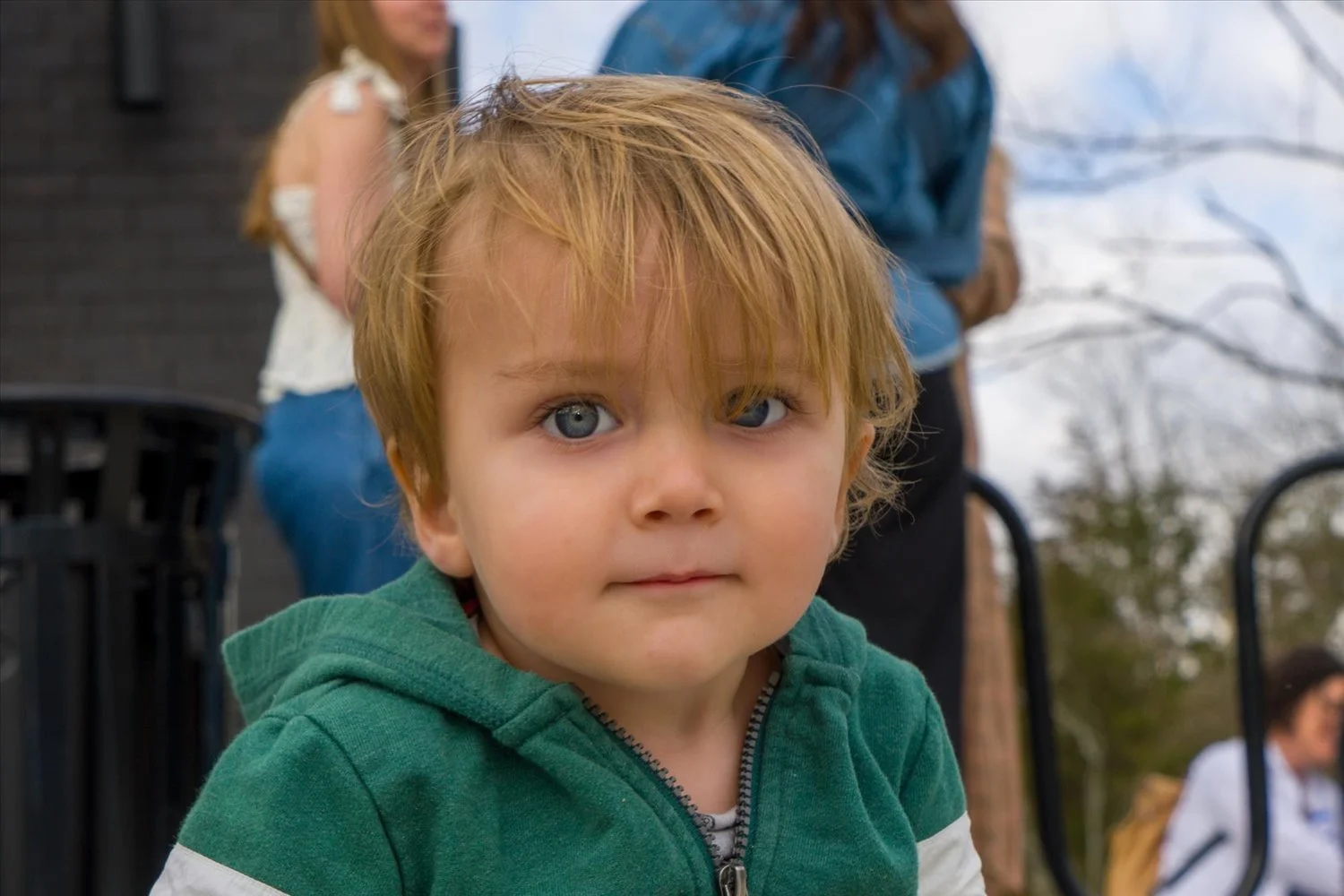 19-19-Lily Grand Opening-2868579-.jpg