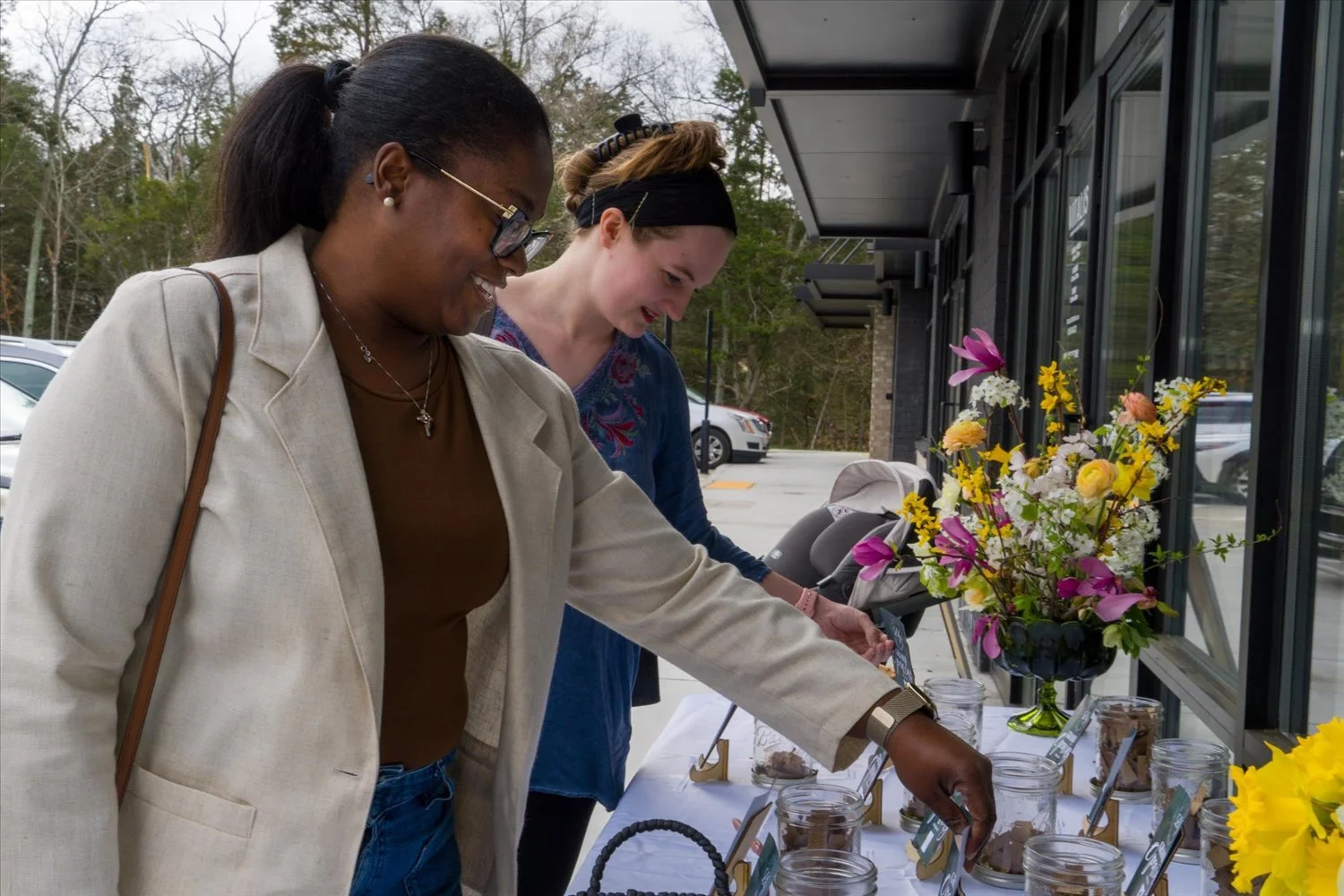 05-05-Lily Grand Opening-2868579-.jpg