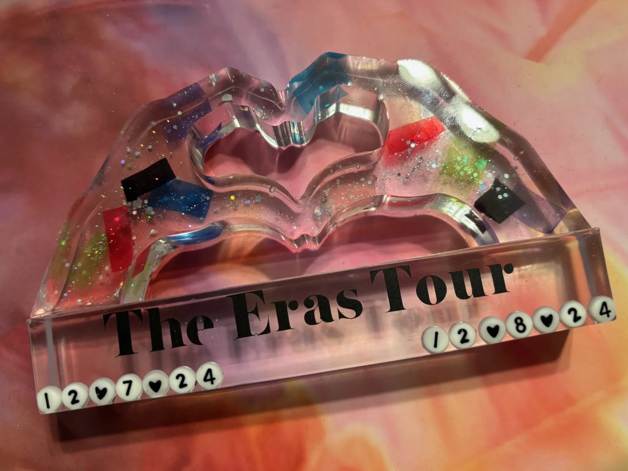 Authentic Eras Confetti Heart Hands
