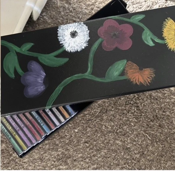 Surprise Song O'Clock