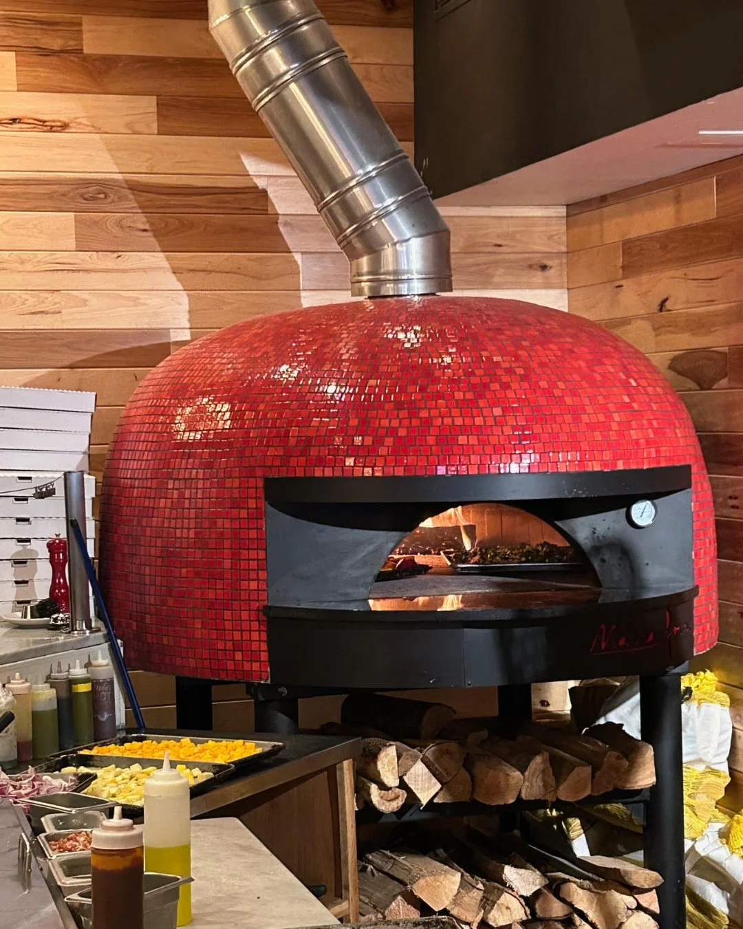 Every great restaurant needs a showstopper.⁠
⁠
From the first spark to the final slice, a Marra Forni Oven is more than equipment; it&rsquo;s the centerpiece that brings flavor, flair, and a little theater to every meal. ⁠
⁠
Whether guests are gather
