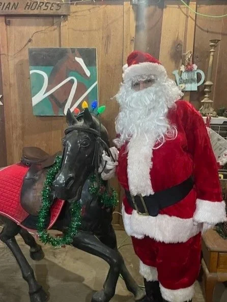 Coffee Pop-up &amp; Free picture with Santa