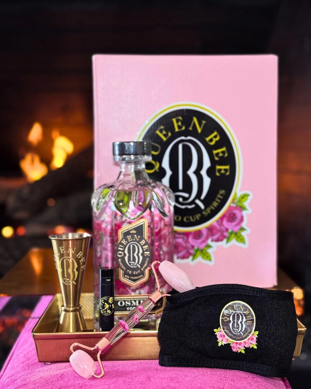 𝑁𝑂𝑊 𝐴𝑉𝐴𝐼𝐿𝐴𝐵𝐿𝐸 ✨ Turn an ordinary night into something indulgent with the 𝐆𝐢𝐫𝐥𝐬&rsquo; 𝐍𝐢𝐠𝐡𝐭 𝐈𝐧 𝐁𝐨𝐱&mdash;a curated experience designed for unwinding, sipping, and a little self-care. Whether you&rsquo;re hosting your best f