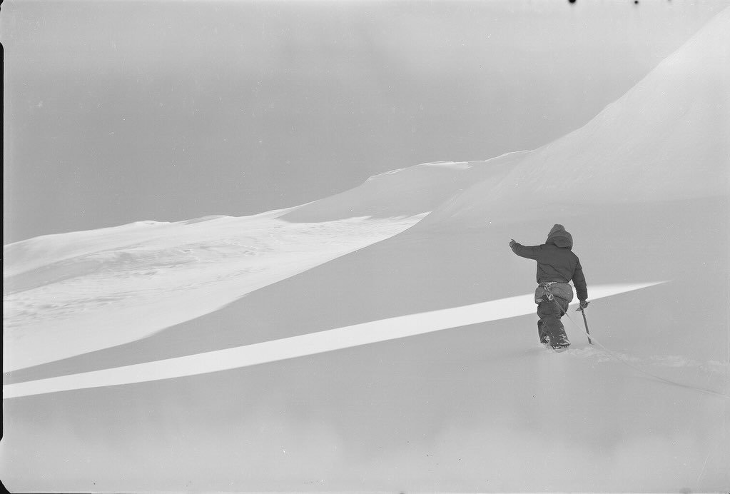 Where it feels like the world is yours 🏔️

#thesummit #highexpedition #ontopoftheworld