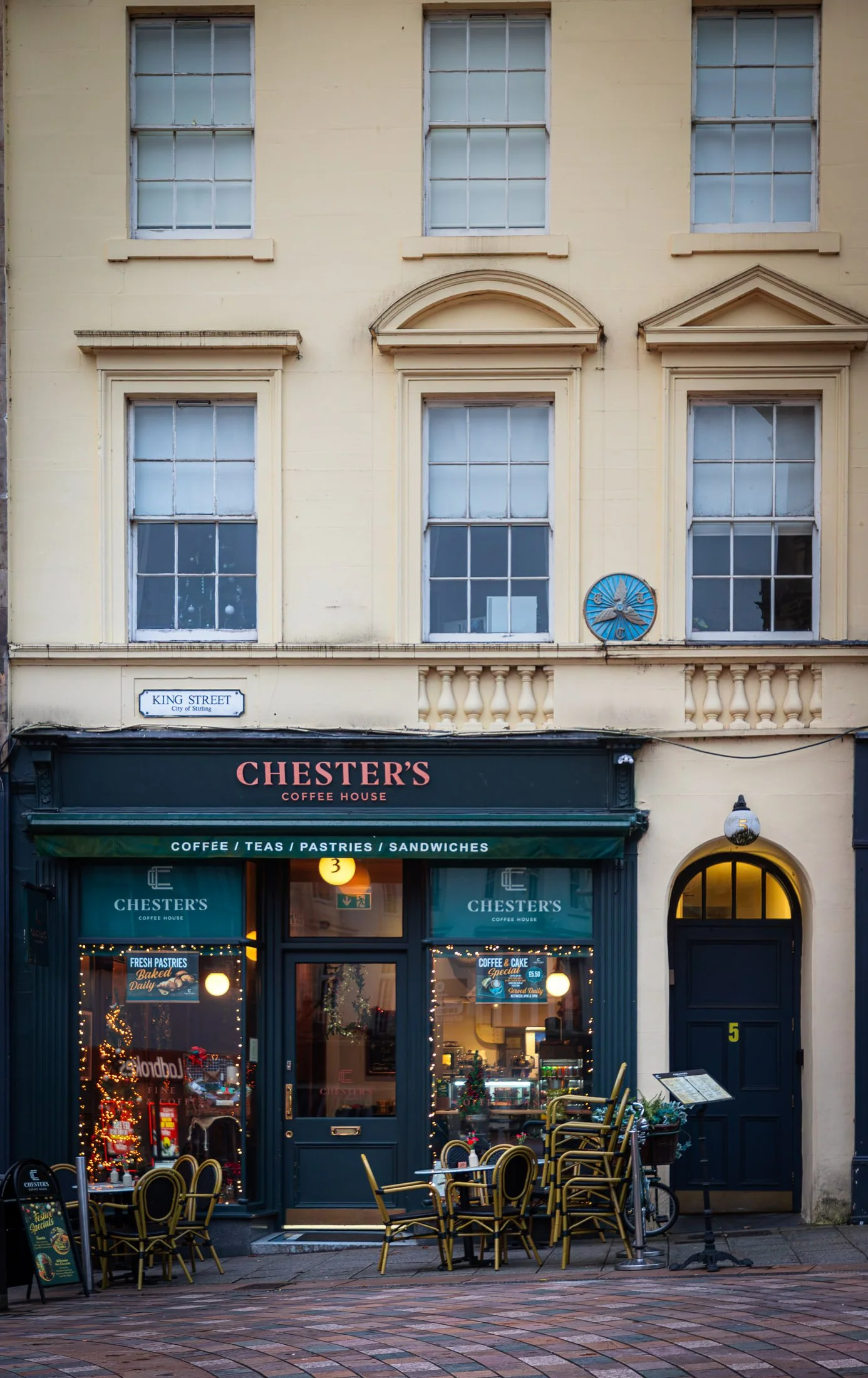Chesters-coffee-Stirling-Light-and-Travel.jpg