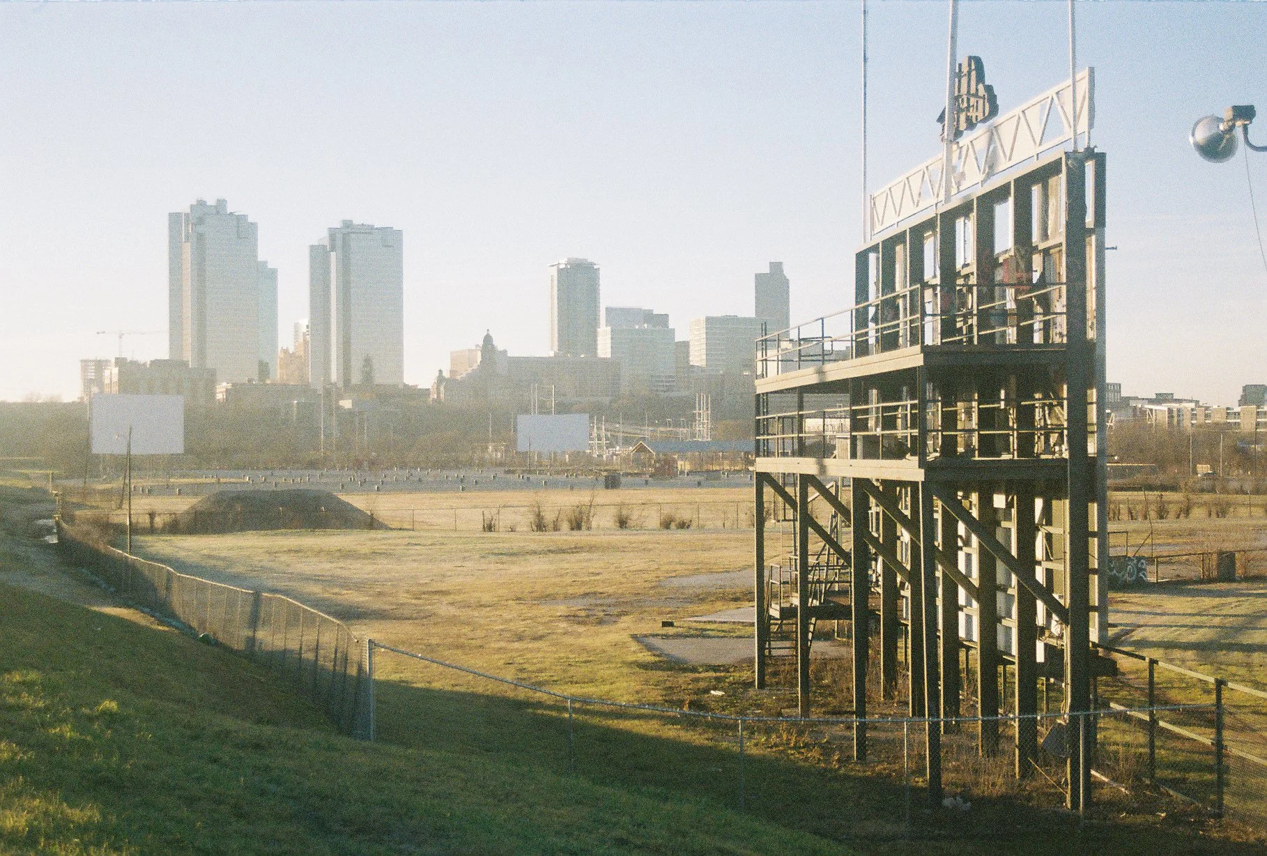 0000001364112489-R1-047-22 (1).jpg