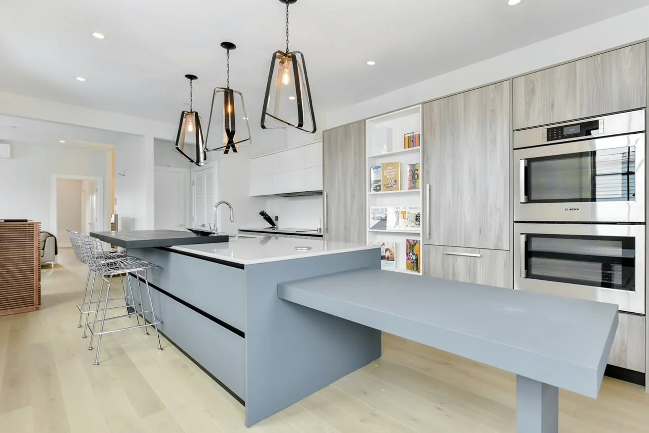 708 E 6th St. (Boston, MA)