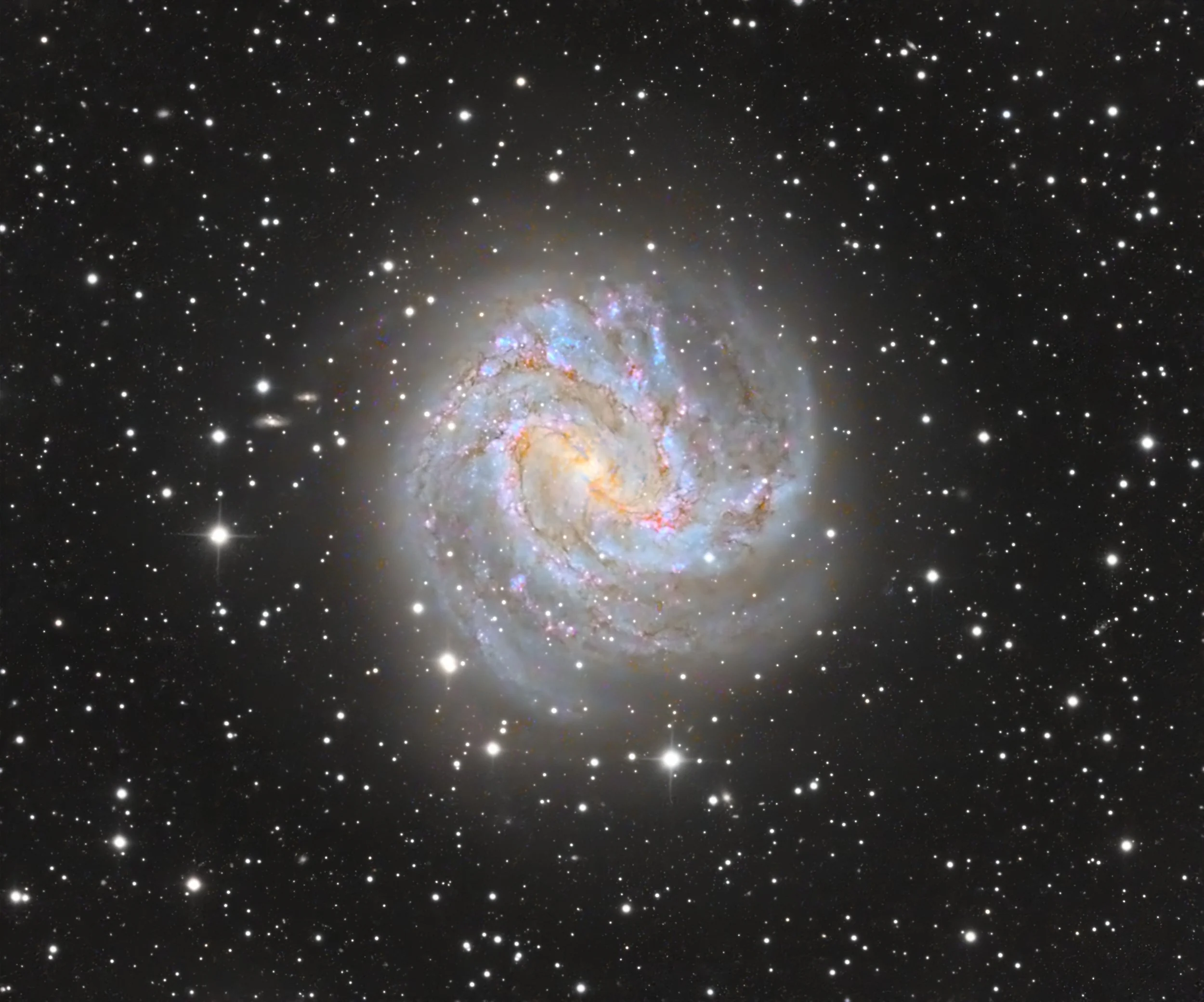 Messier 83 - Southern Pinwheel Galaxy 