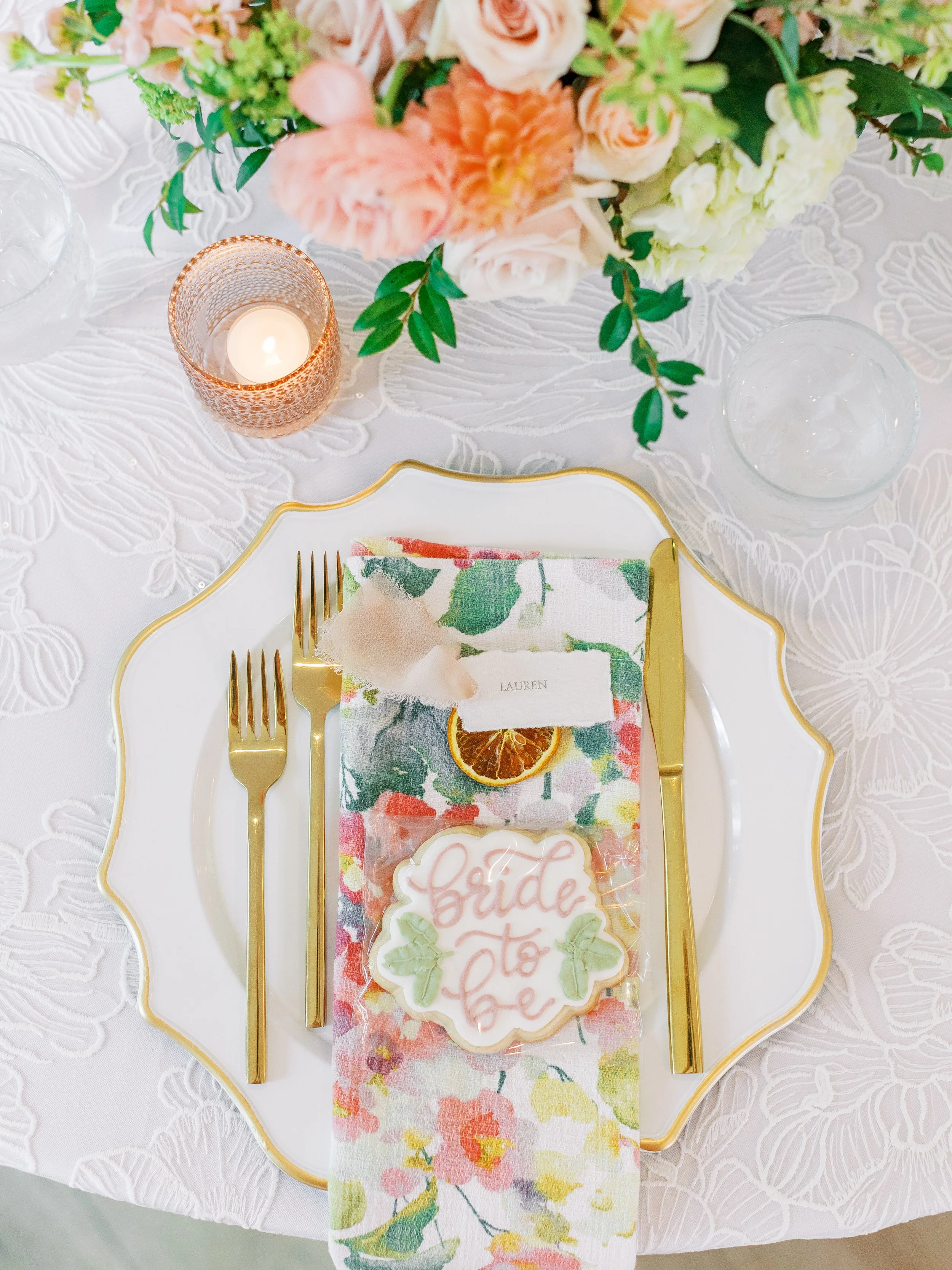 KatieTraufferPhotography-LaurenBridalShower-10074.jpg