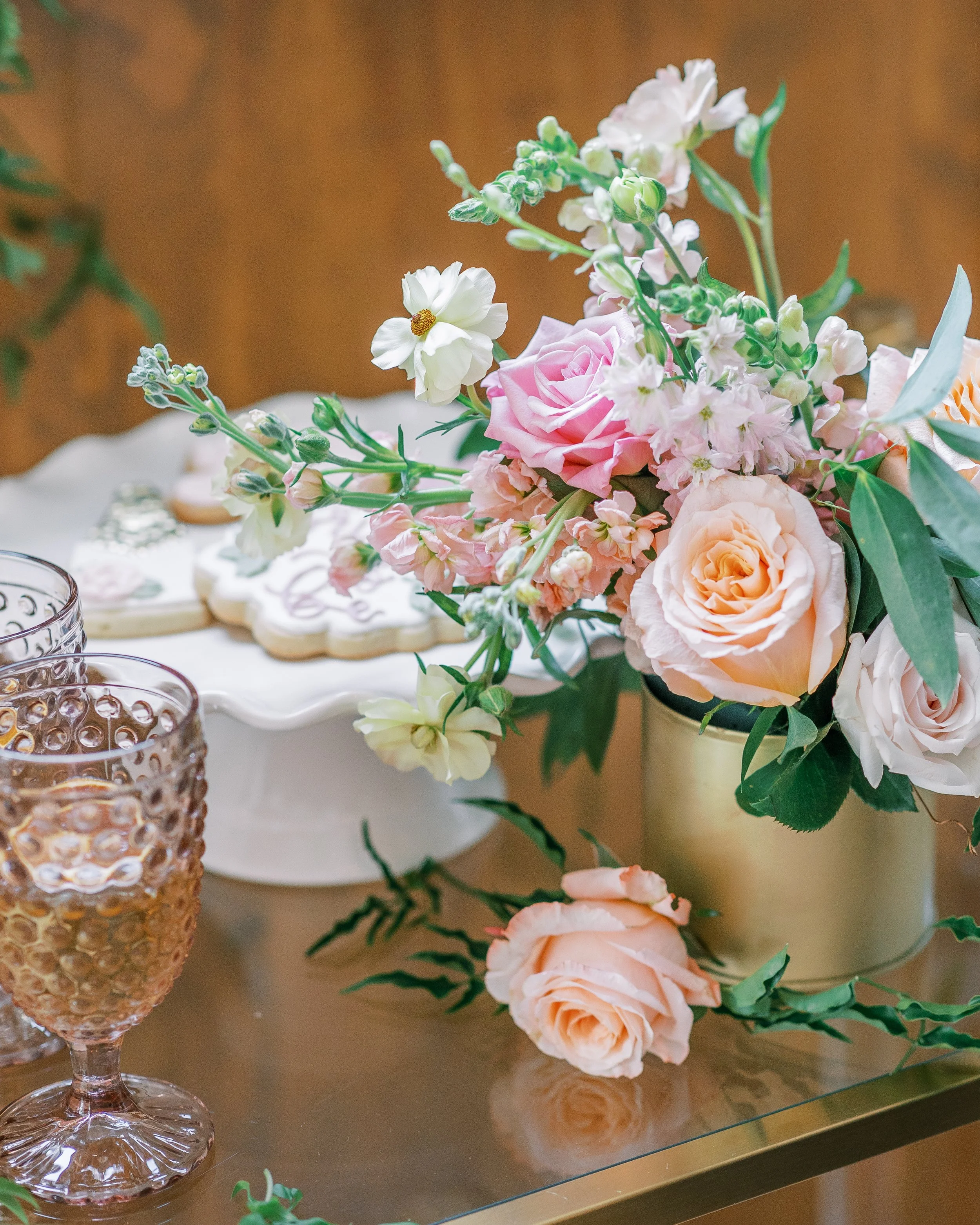 KatieTraufferPhotography-LaurenBridalShower-10089.jpg