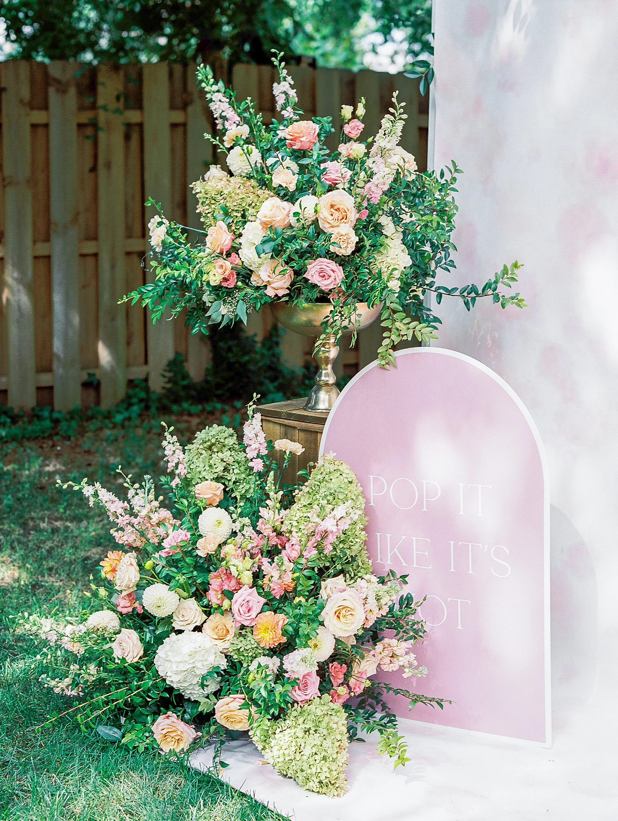 KatieTraufferPhotography-LaurenBridalShower-10033.jpg