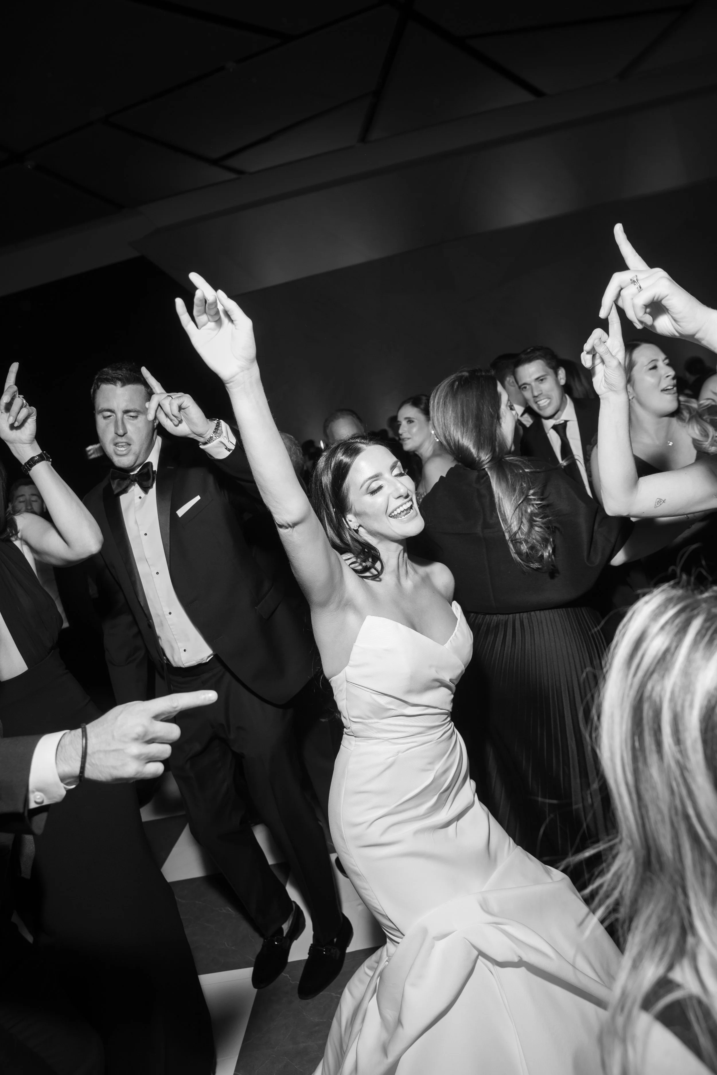 CCP_250920_RyanNicole_Wedding_Teasers_0129.jpg