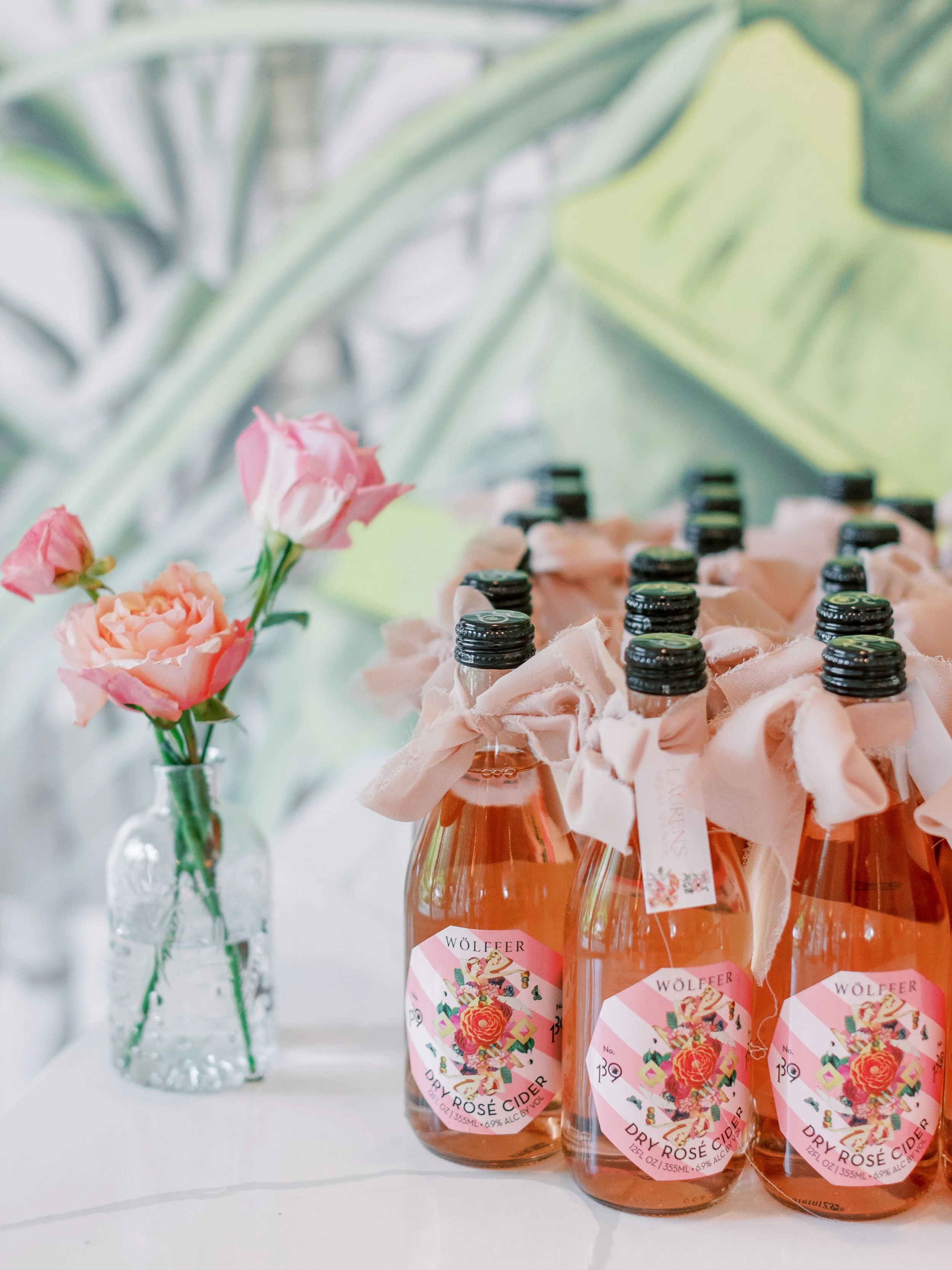 KatieTraufferPhotography-LaurenBridalShower-10079.jpg