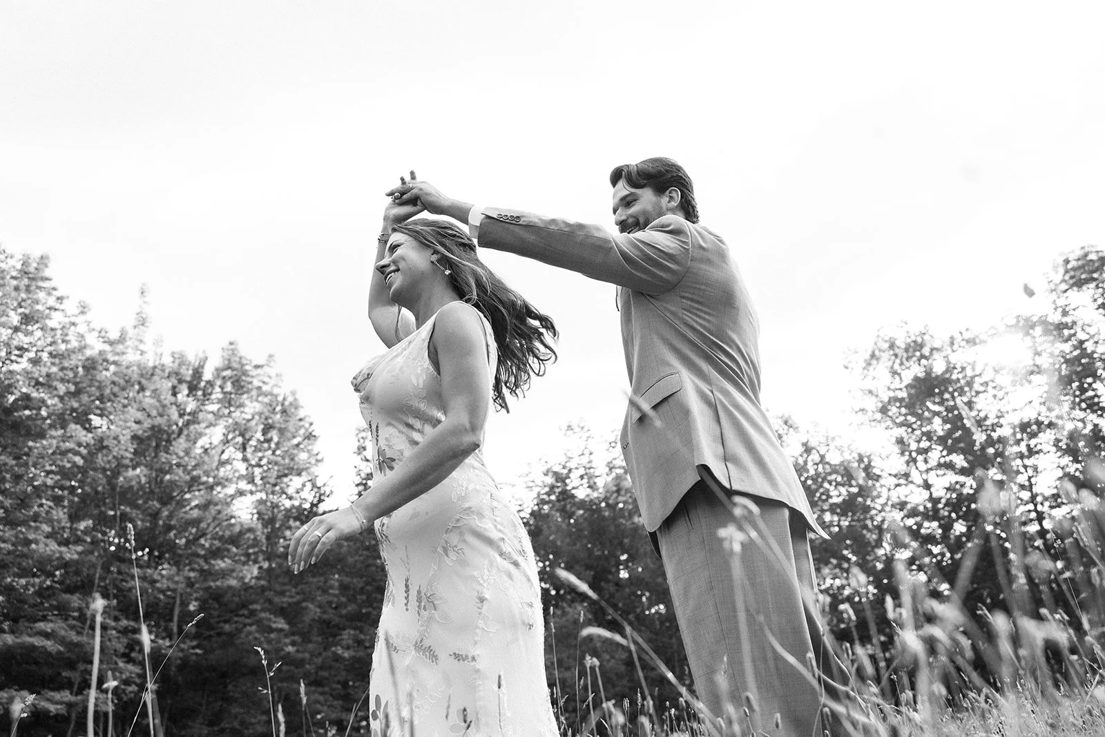 luna-munn-photography-intimate-vermont-wedding-emelia-dan0740.jpg