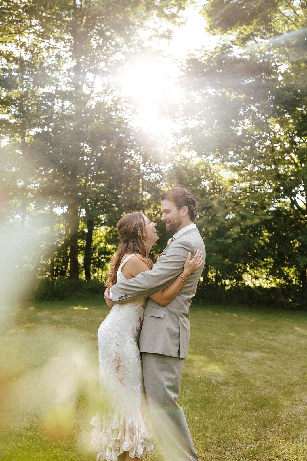 luna-munn-photography-intimate-vermont-wedding-emelia-dan0763.jpg