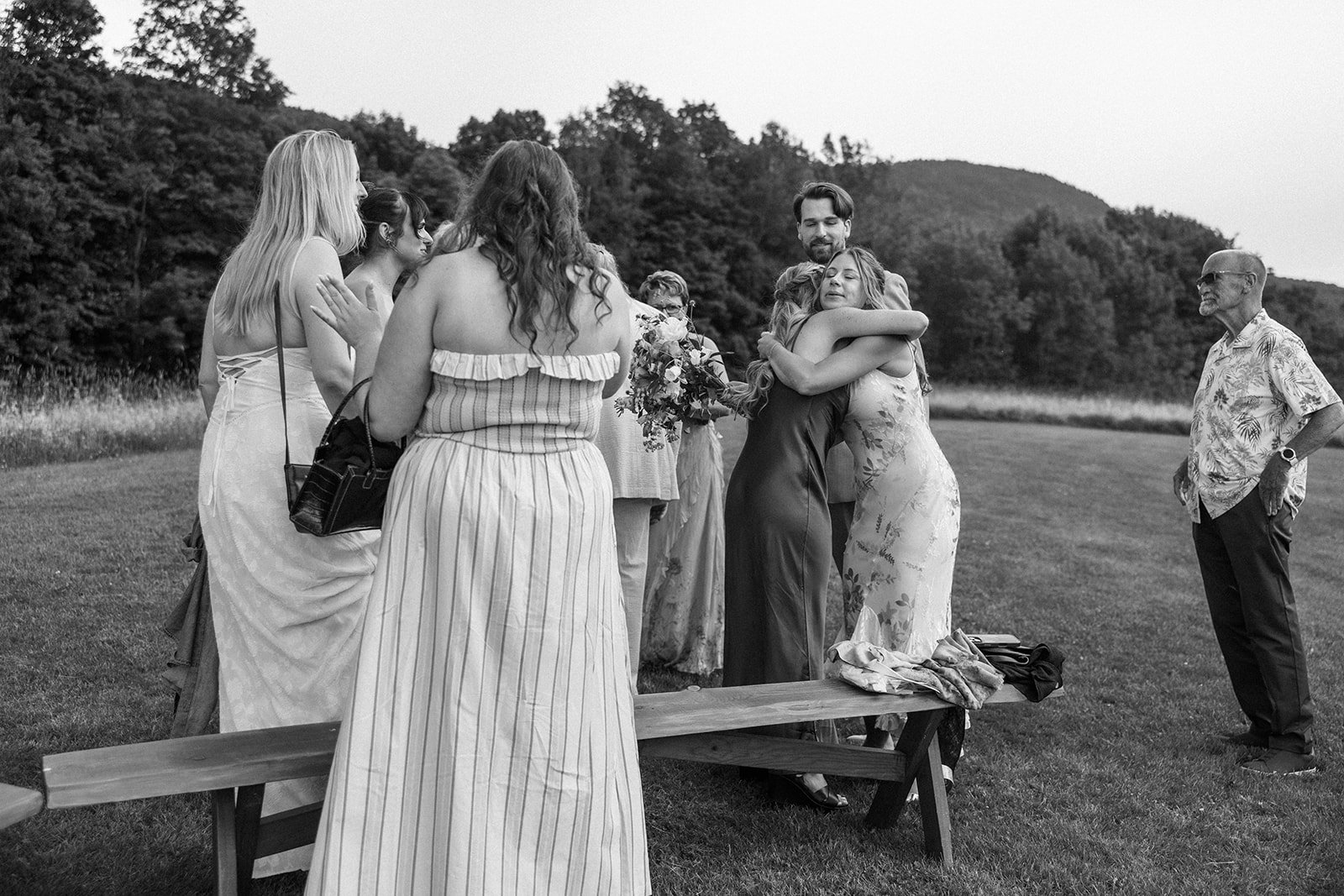 luna-munn-photography-intimate-vermont-wedding-emelia-dan0296.jpg