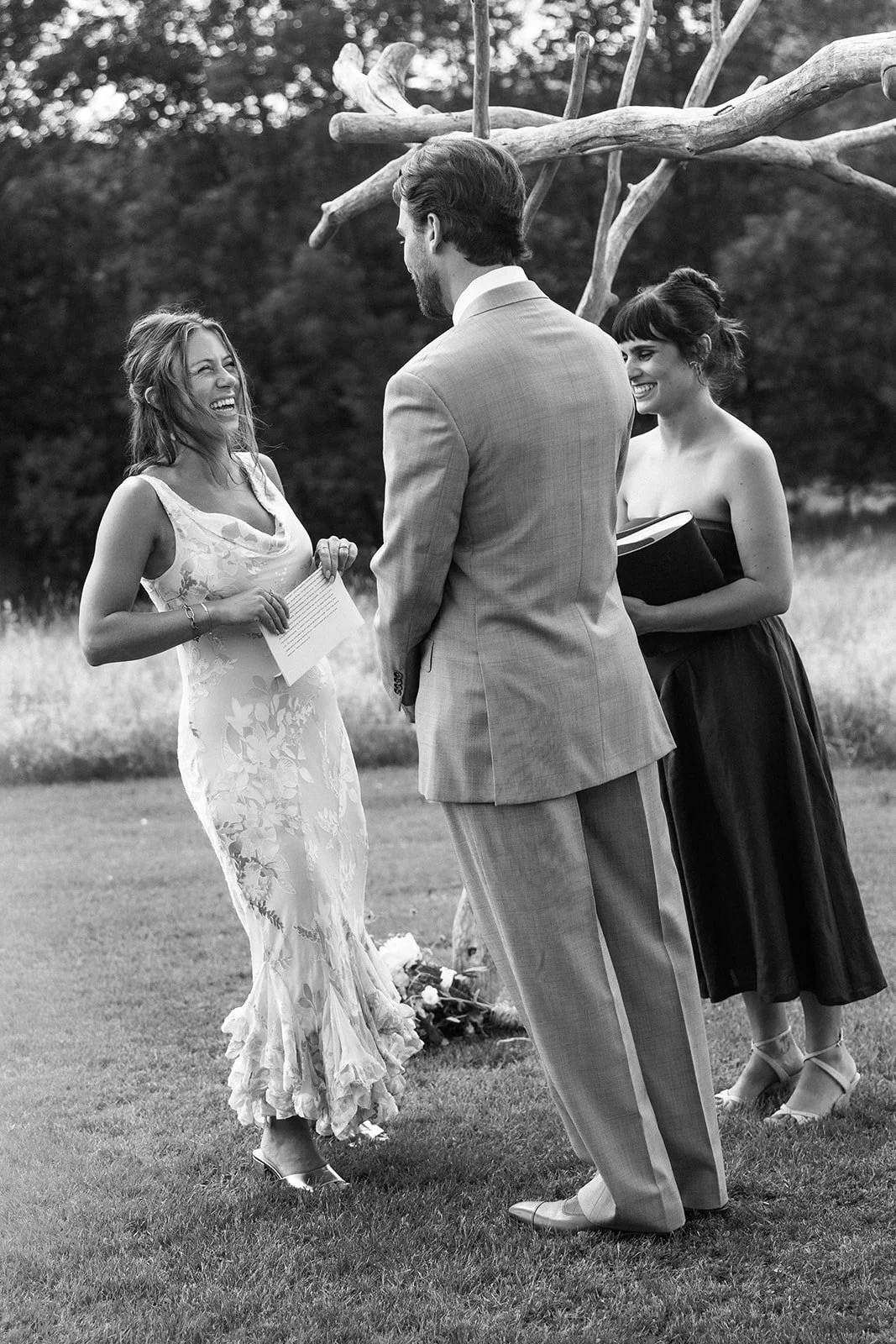 luna-munn-photography-intimate-vermont-wedding-emelia-dan0211.jpg