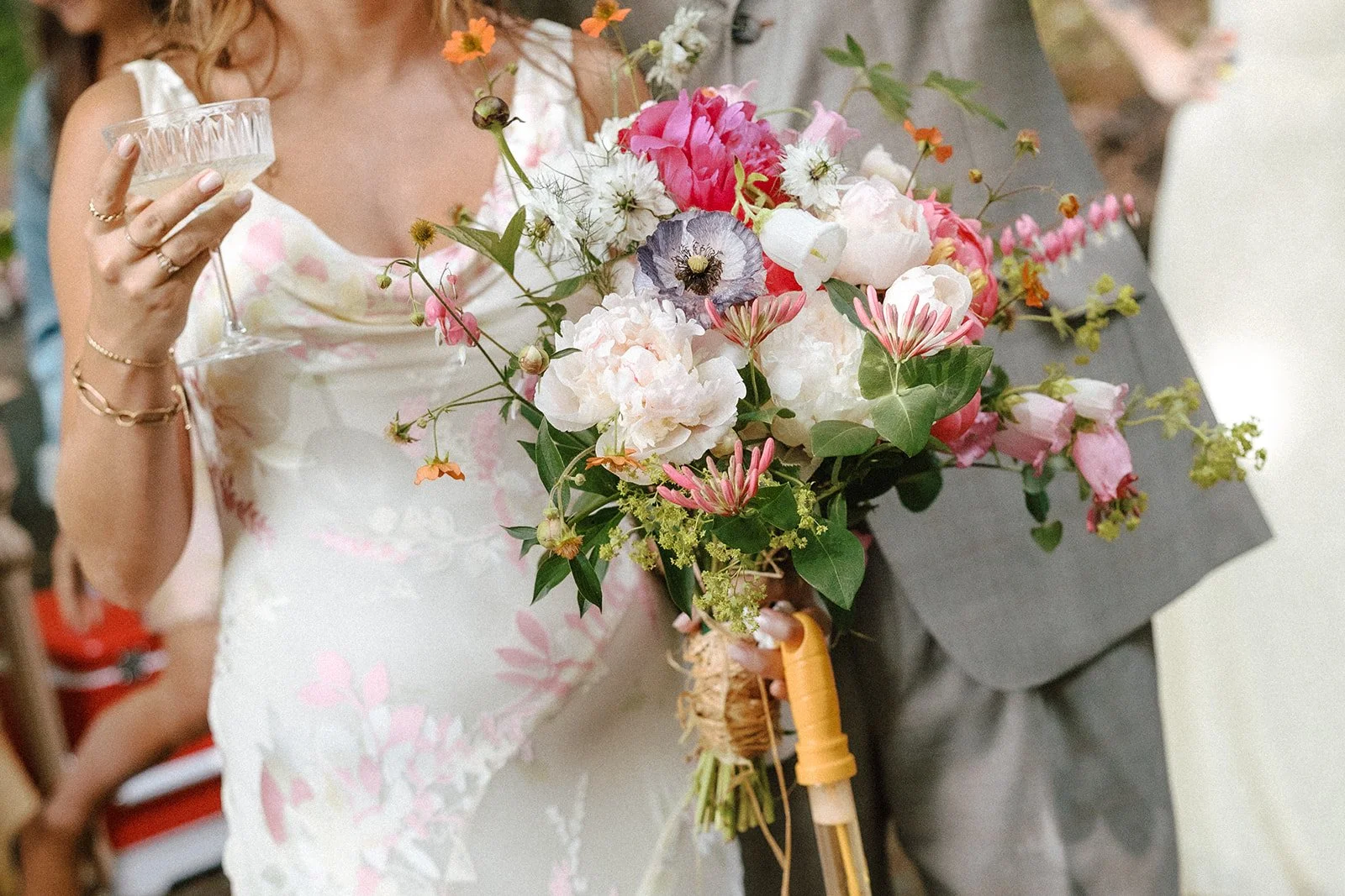 luna-munn-photography-intimate-vermont-wedding-emelia-dan0391.jpg