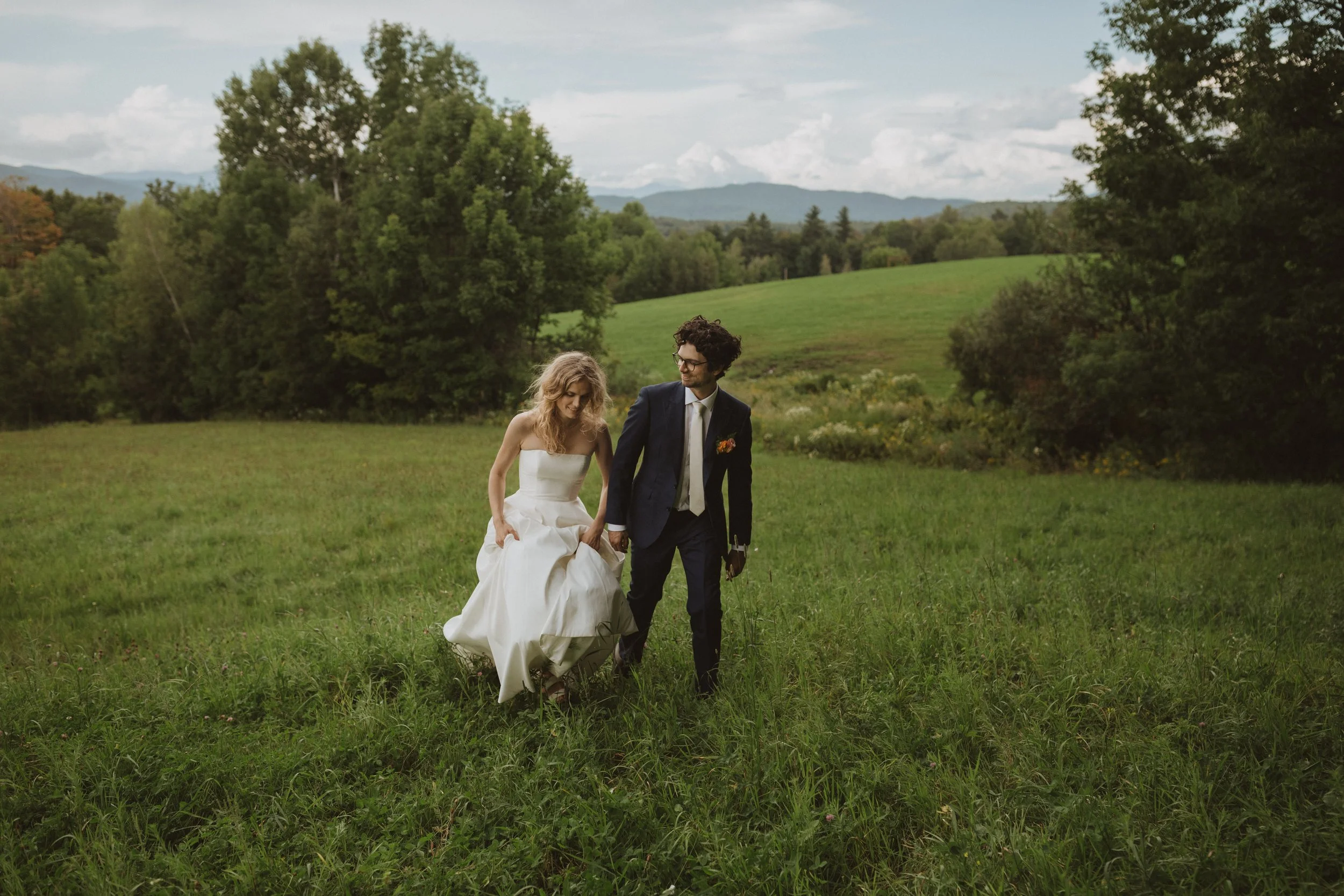 Ada+Chris_BlissRidgeFarm-42 (1).jpg