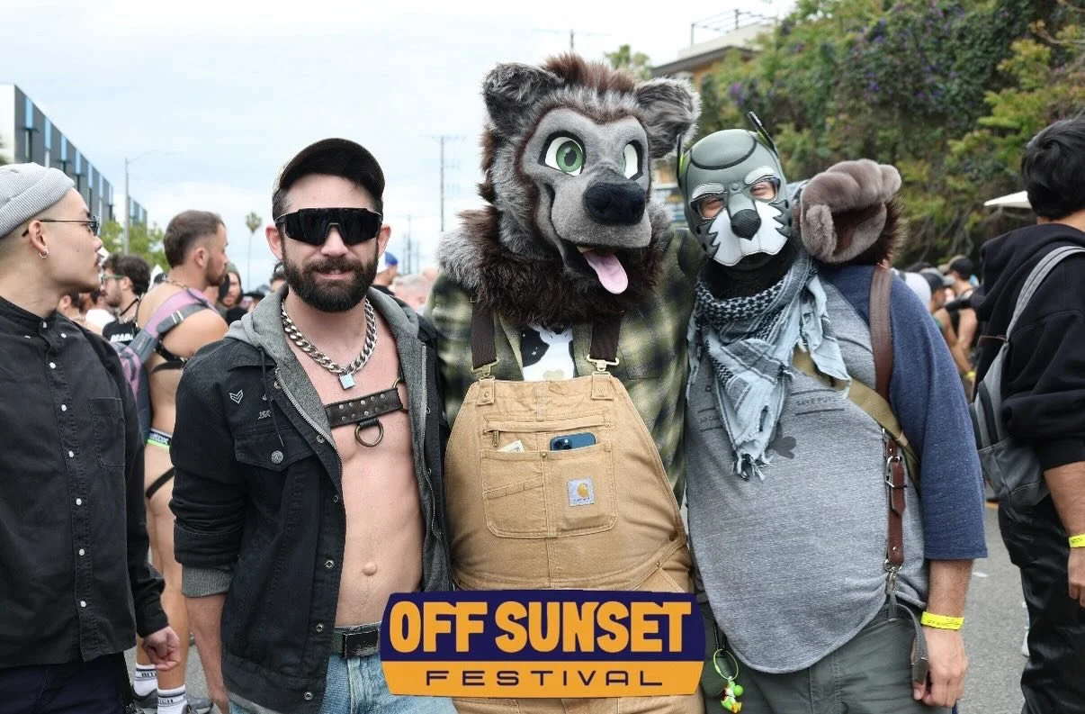 VOLUNTEERS WANTED
Join the volunteer team behind Off Sunset to be part of the action and get free admission.
Details and sign up in the link in our bio.