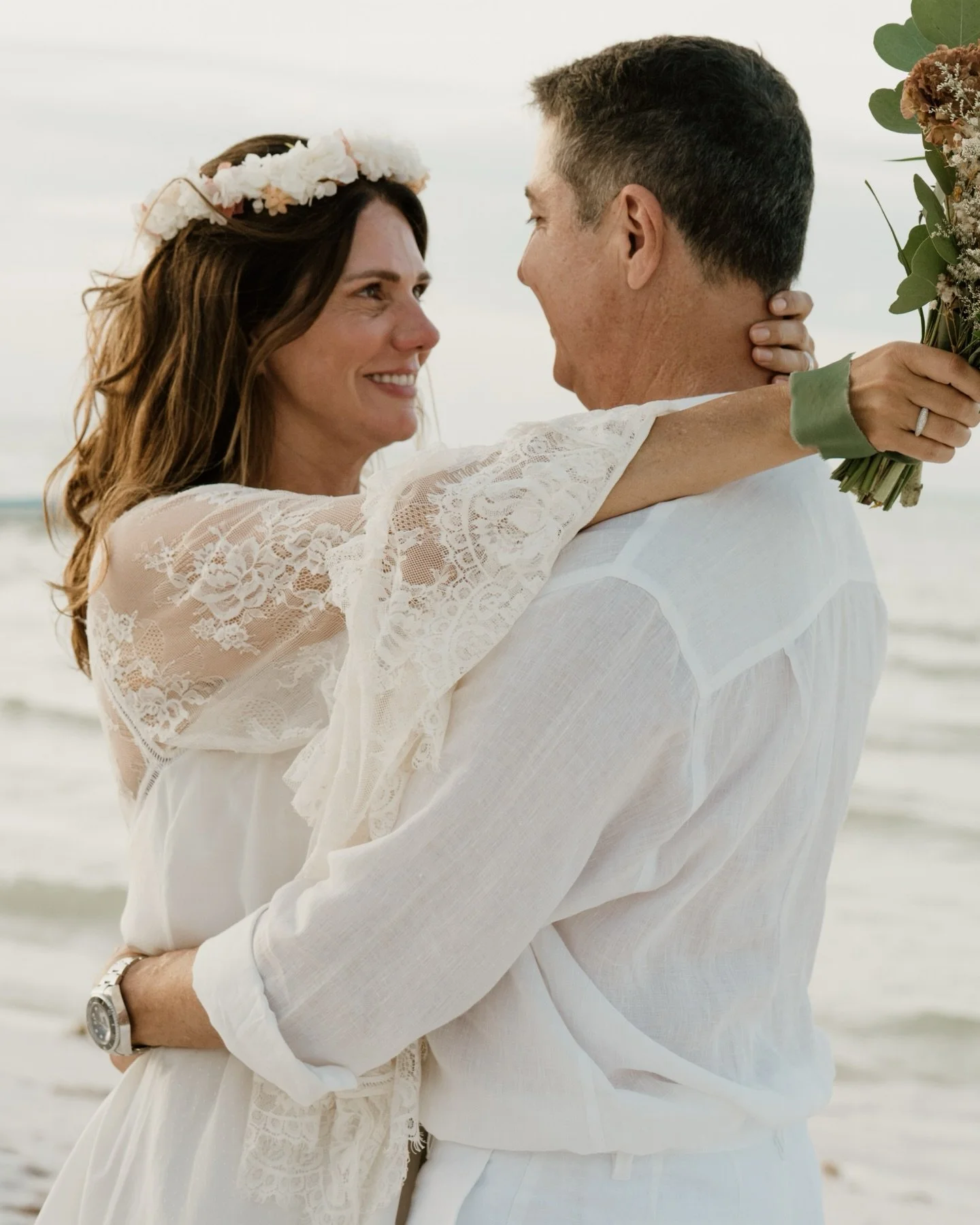 DM25 🤍✨ 
25 years. One love. 
Never stop loving. 
Holbox Island &middot; @sercasasandra 

Thank you to the dream team! 🤍

Planning: @betty.holboxconcierge 
@ana.cruz.assessoria 
Florals &amp; Styling: @marialimon_ 
Venue: @sercasasandra 
Rentals: @