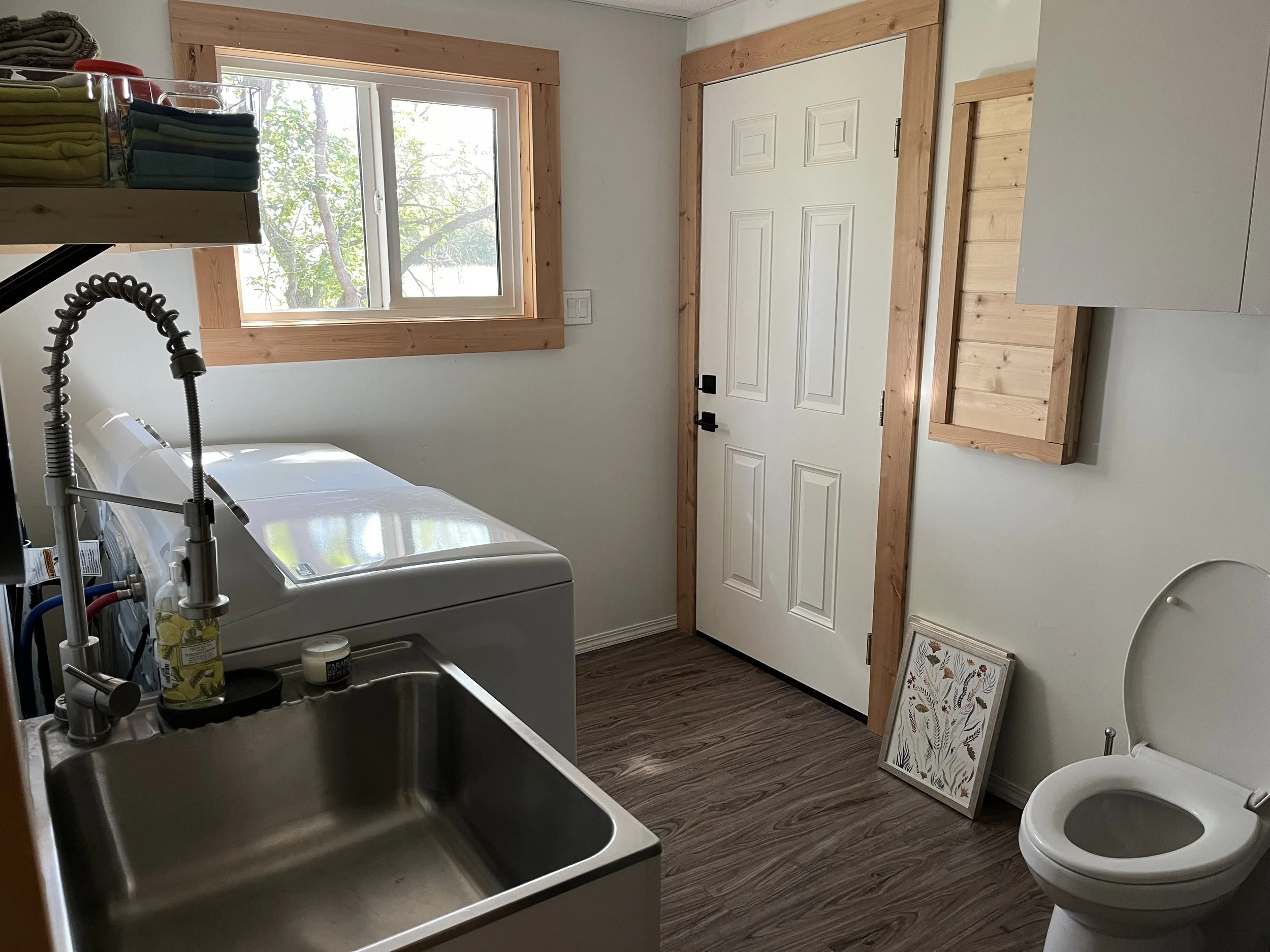 MainFloor Utility Room