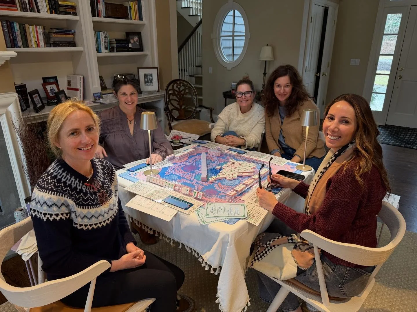 We had a terrific time teaching Mahj to these lovely ladies today! Thank you @cjune724 for hosting this fun group in your beautiful home! Congratulations to @jodi_kreizer on your big win today! 

We can&rsquo;t wait to see you ladies next week for yo
