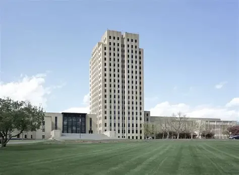 North Dakota Medicaid: Expansion, Disability, Pregnancy, and the Space In Between